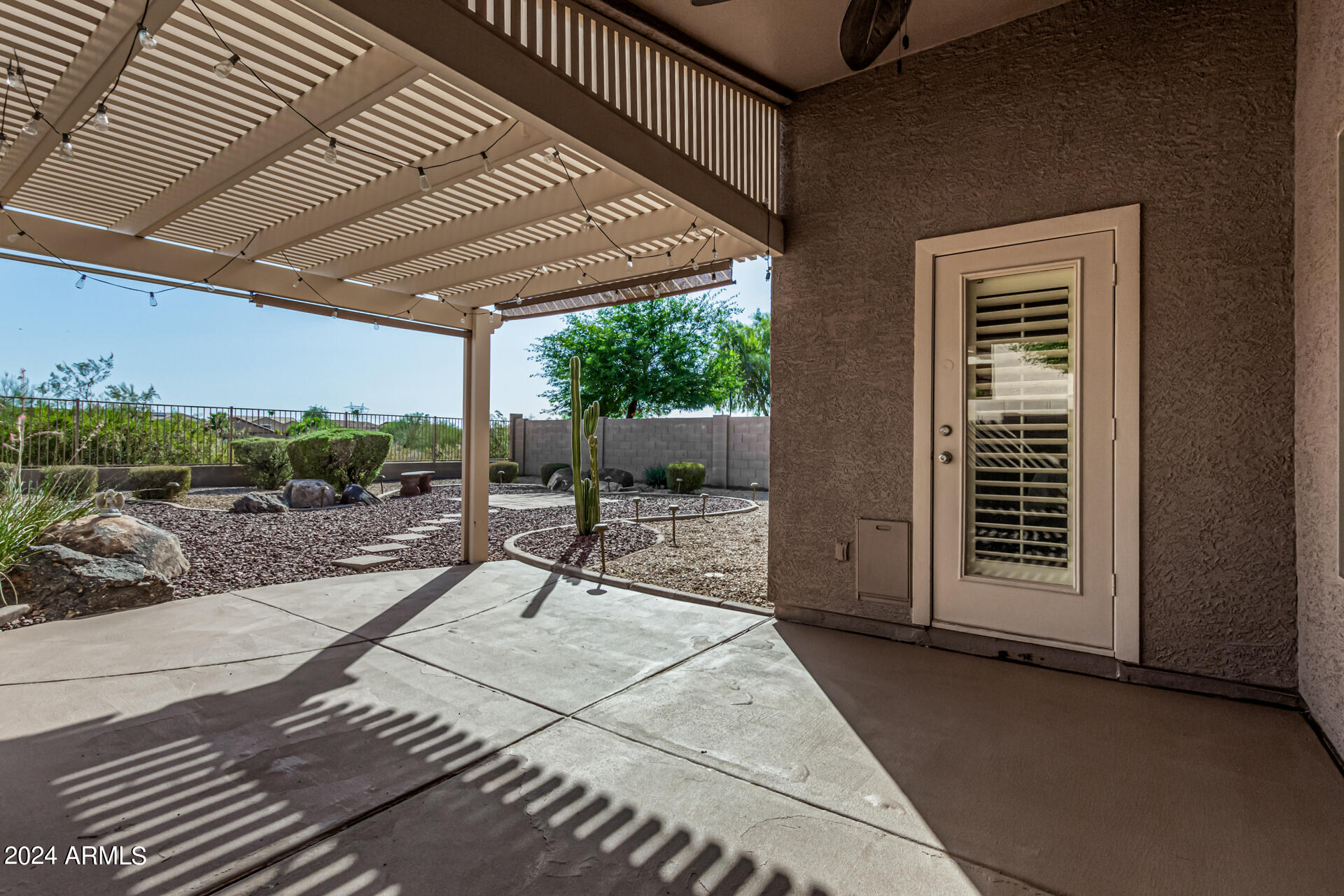 17389 W COYOTE TRAIL Drive