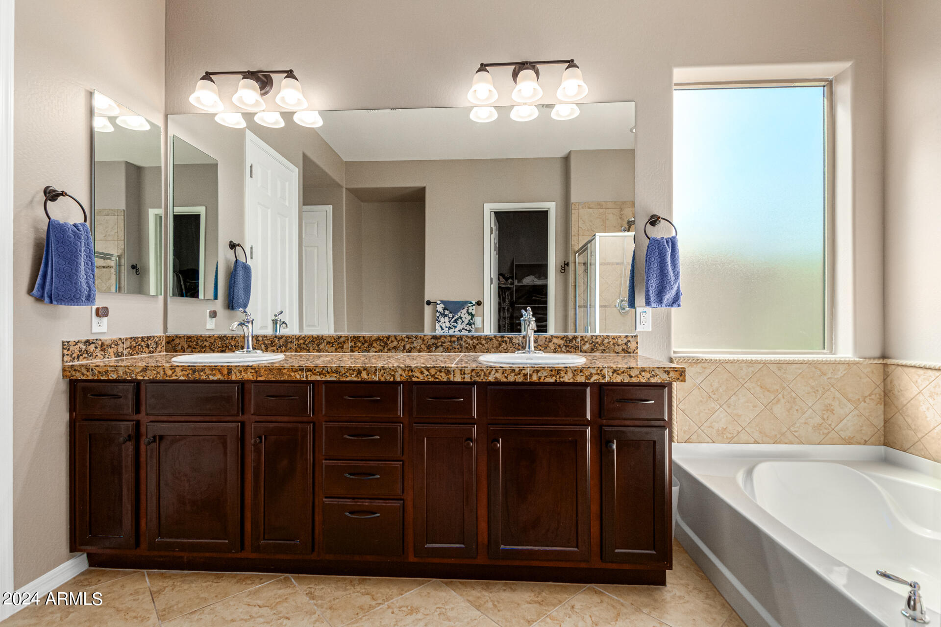 18157 W LAS PALMARITAS Drive