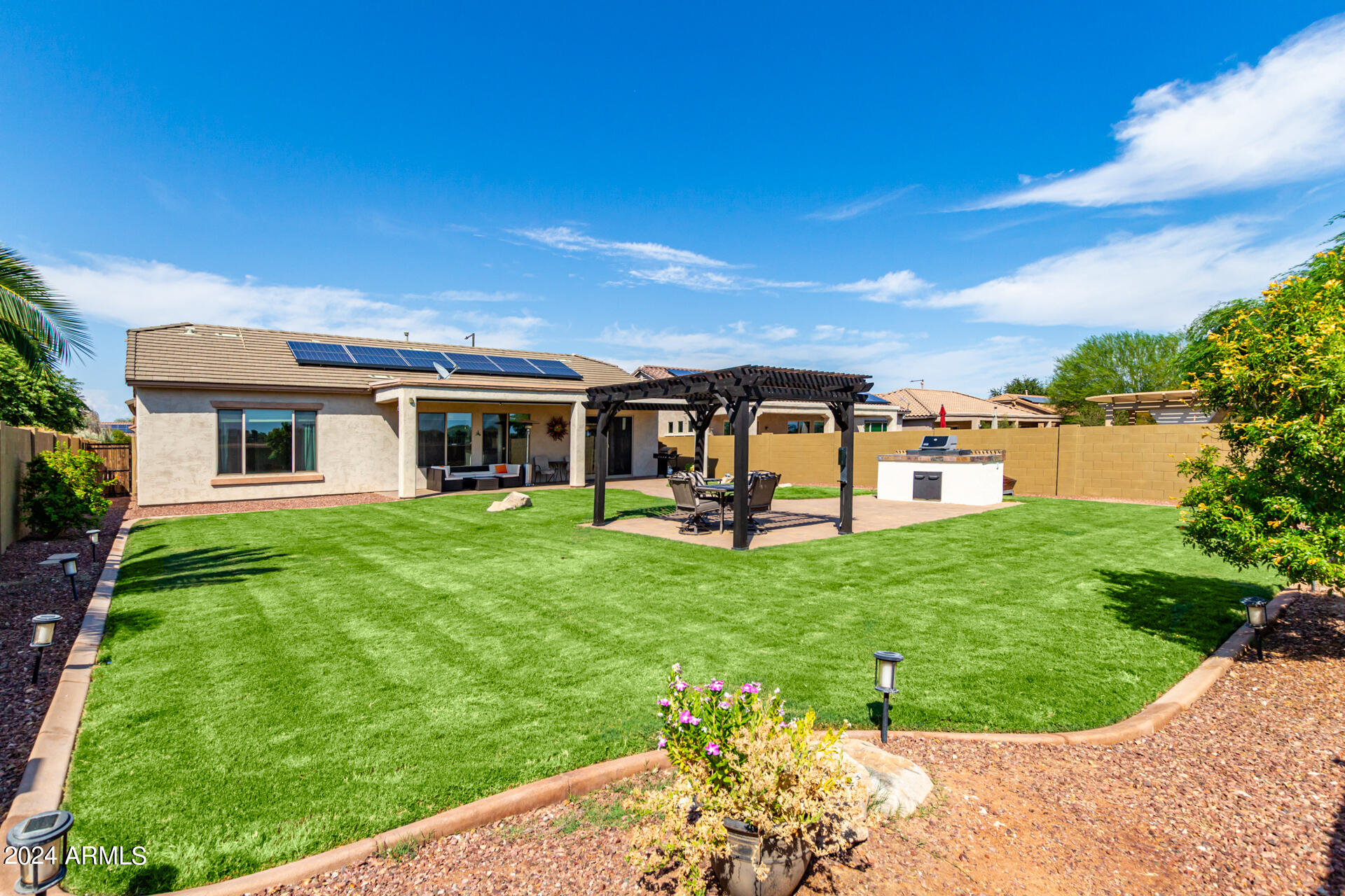 18157 W LAS PALMARITAS Drive