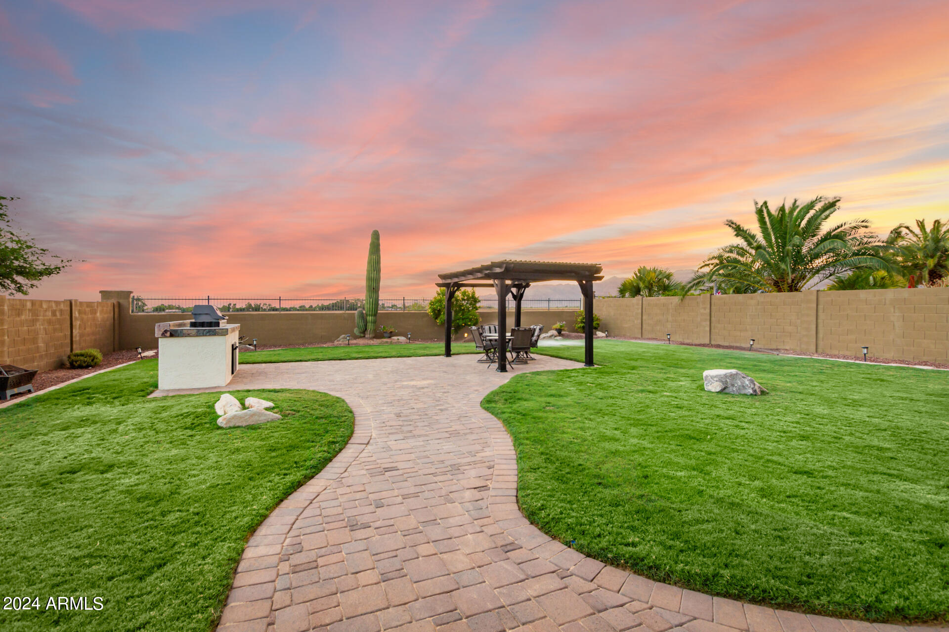 18157 W LAS PALMARITAS Drive