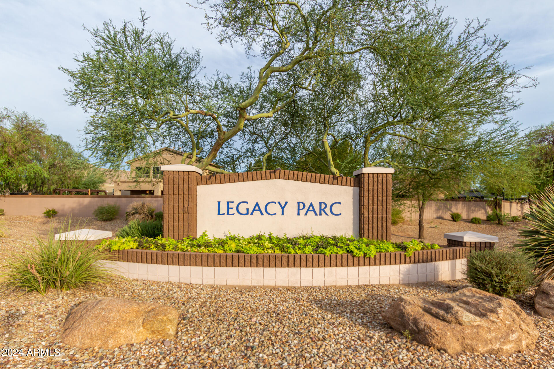 16103 W REDFIELD Road