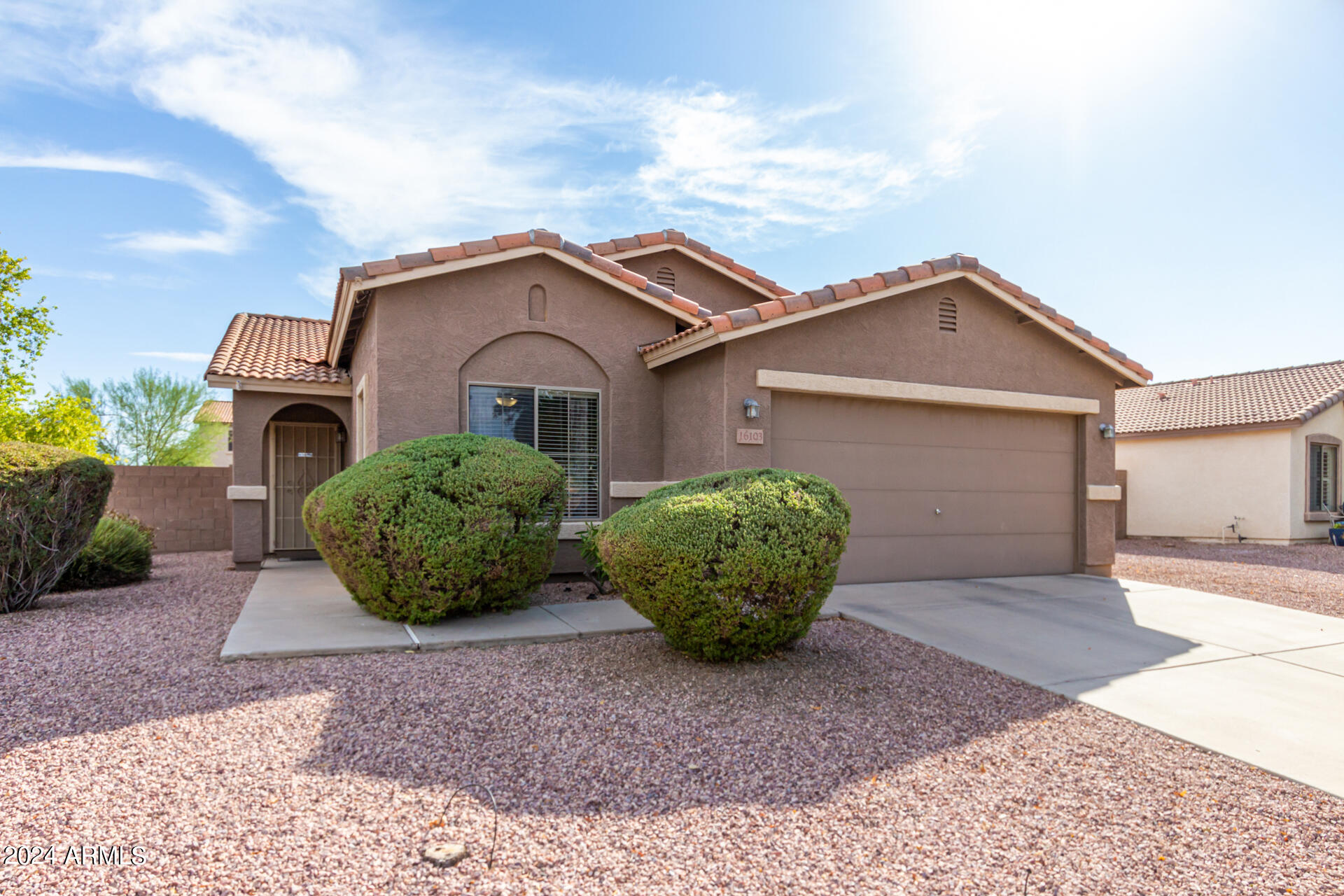 16103 W REDFIELD Road