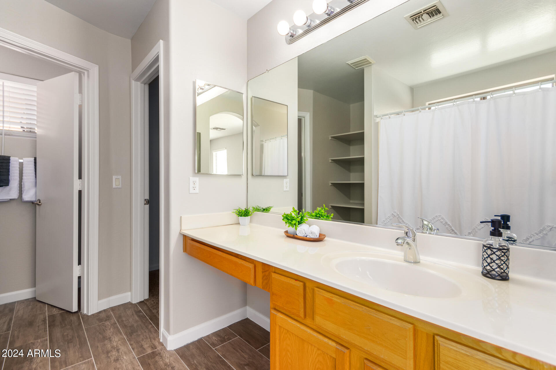 15443 W MESCAL Street