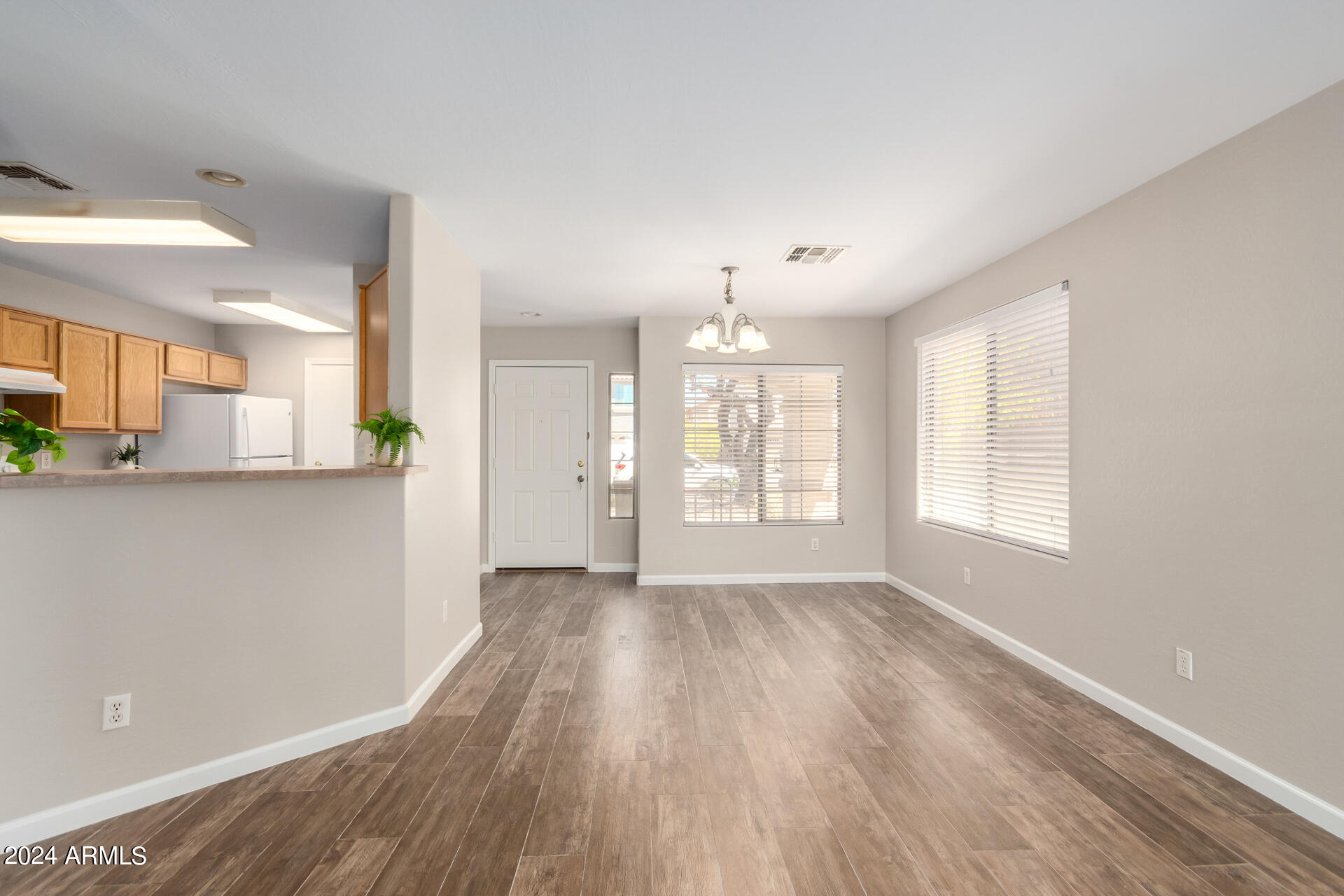 15443 W MESCAL Street