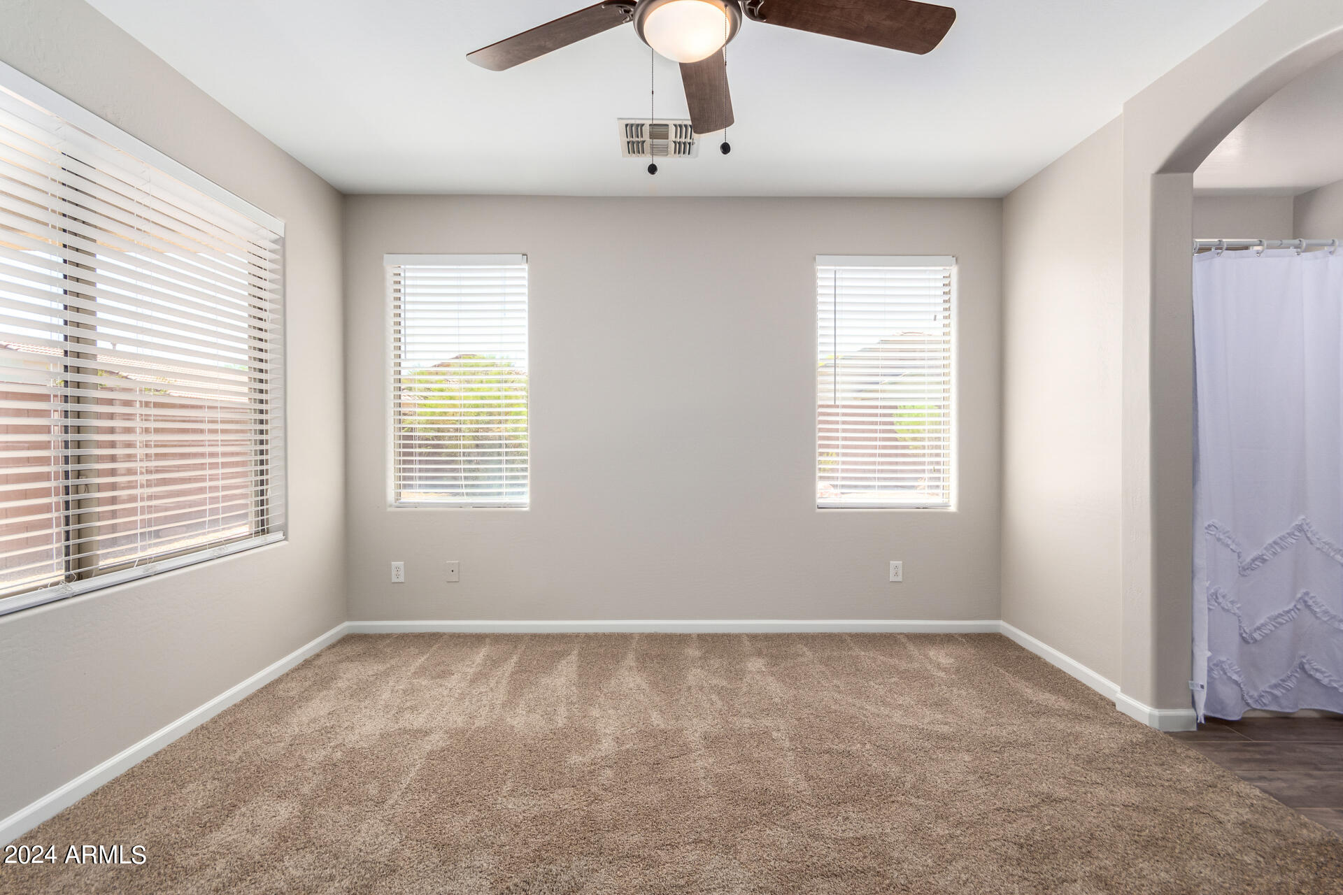 15443 W MESCAL Street