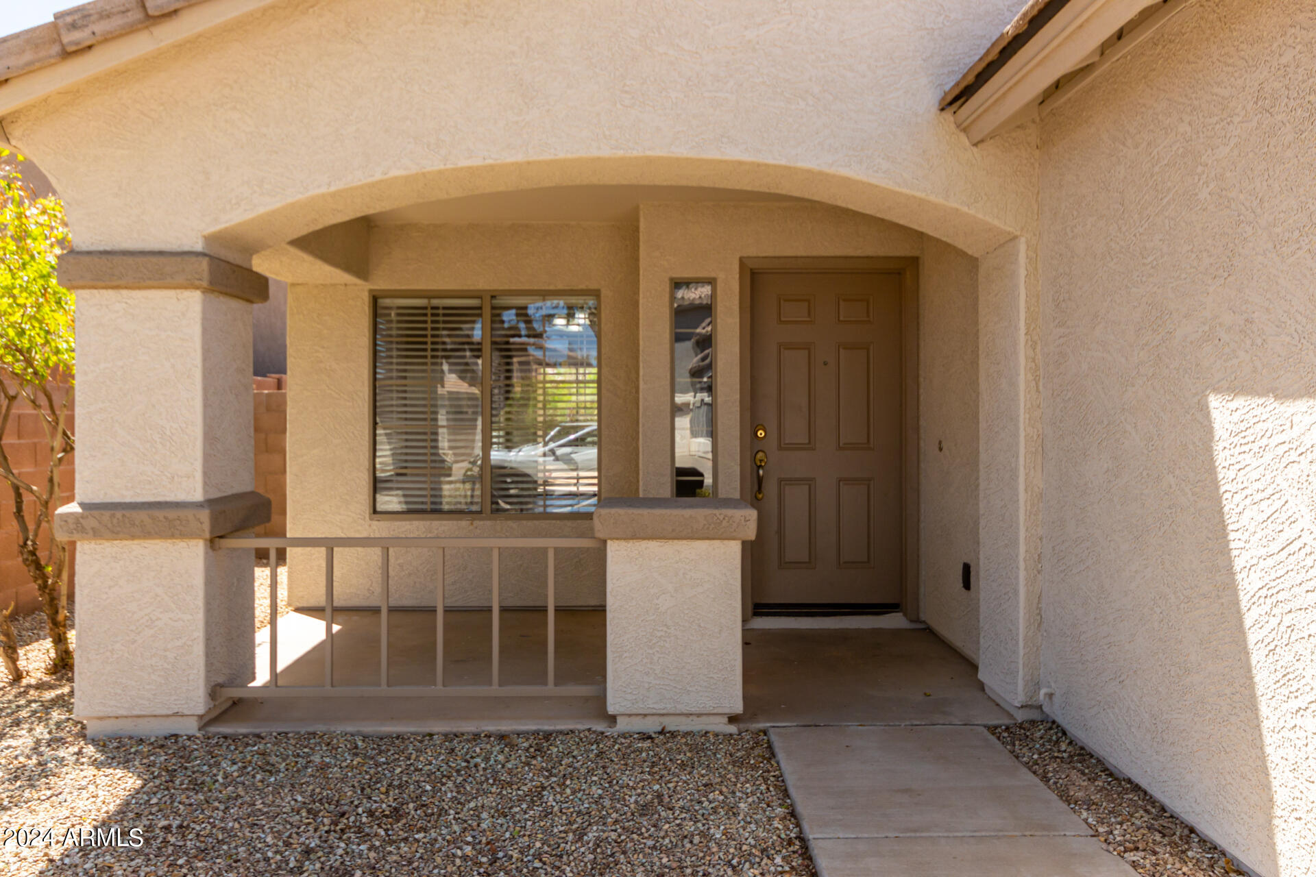 15443 W MESCAL Street