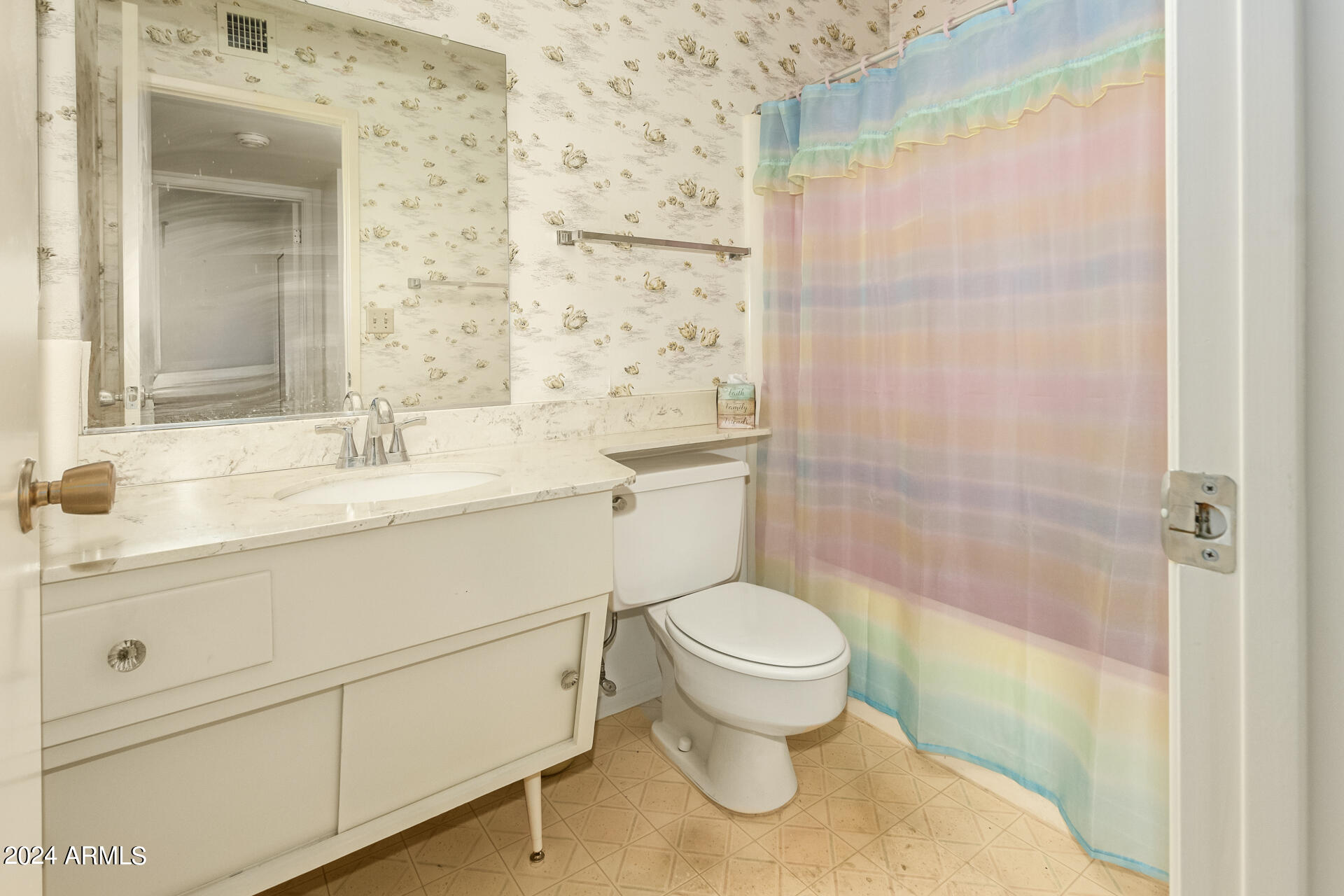 10403 W ROUNDELAY Circle