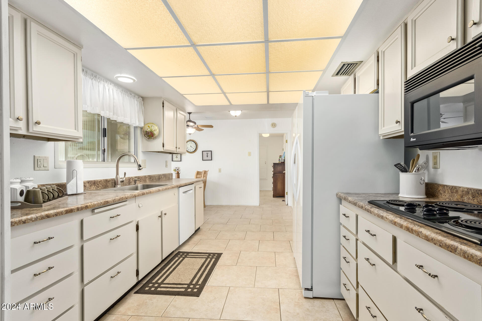 18227 N ALYSSUM Drive