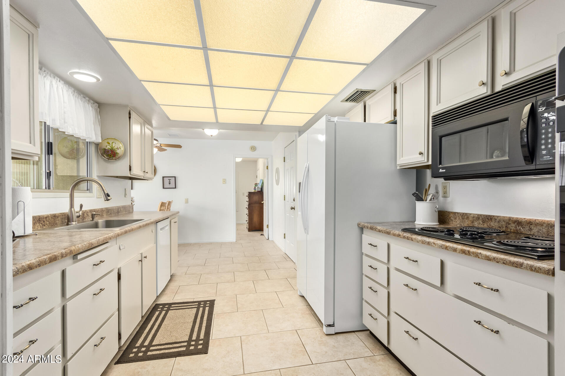 18227 N ALYSSUM Drive