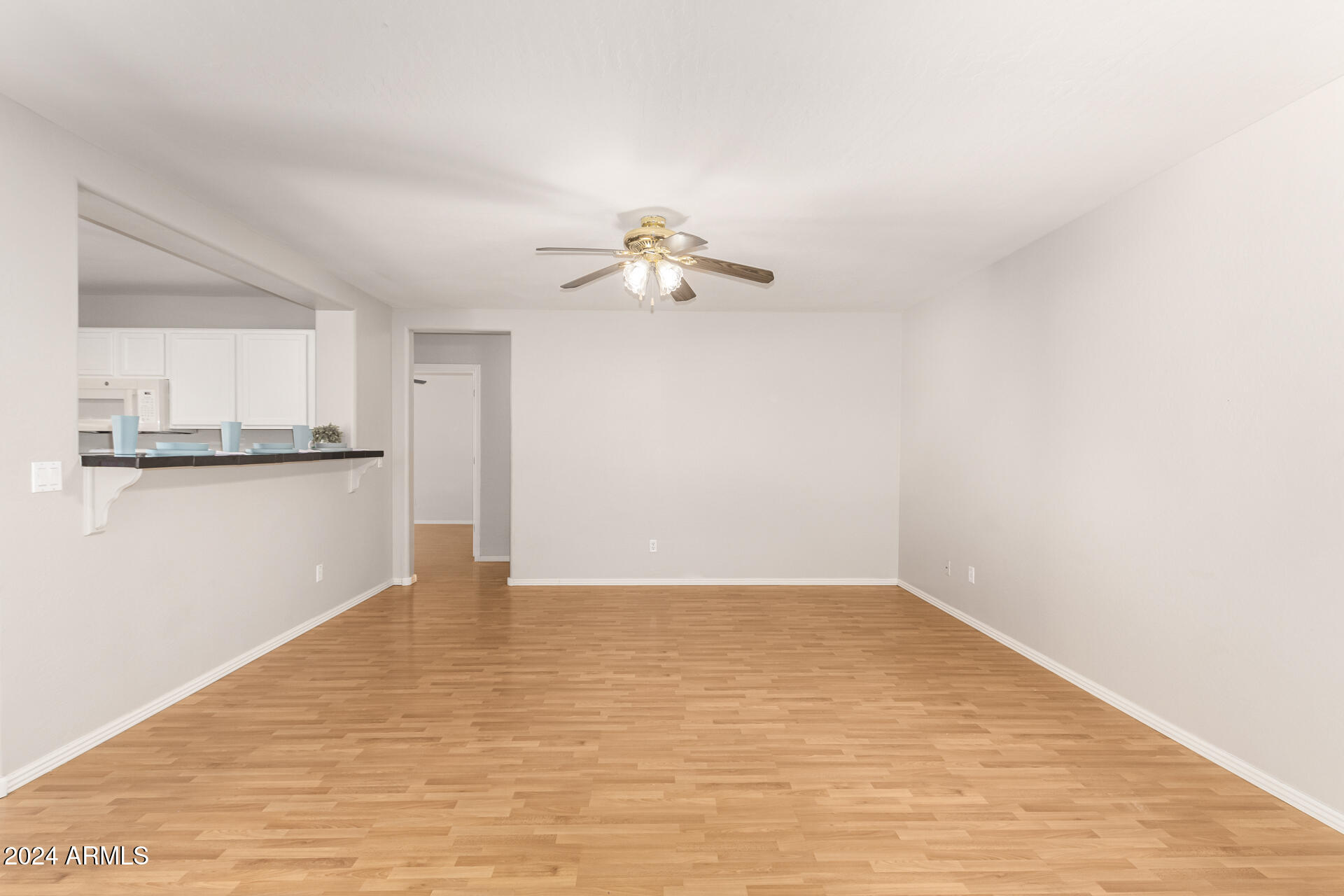 22762 W PAPAGO Street