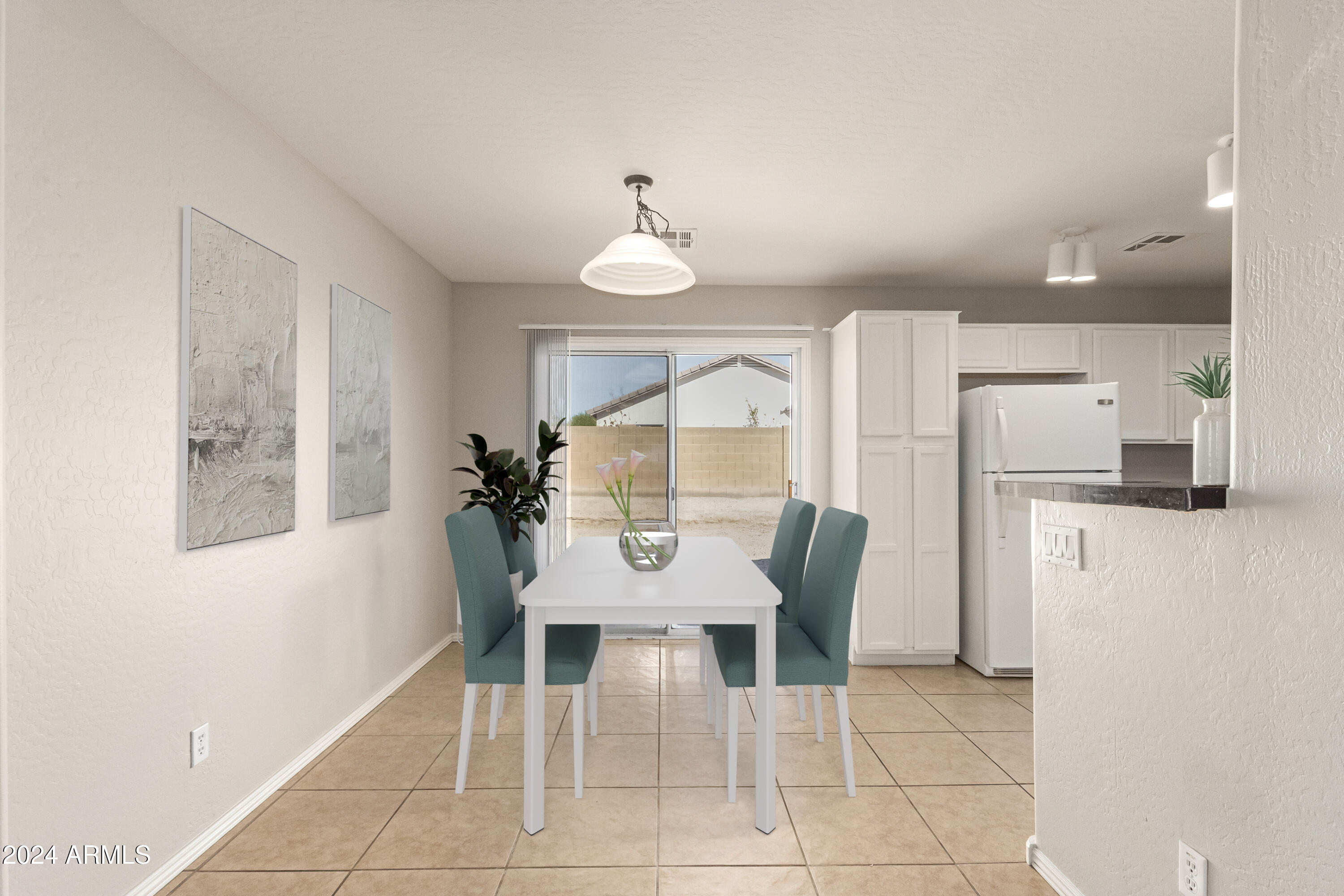 22762 W PAPAGO Street