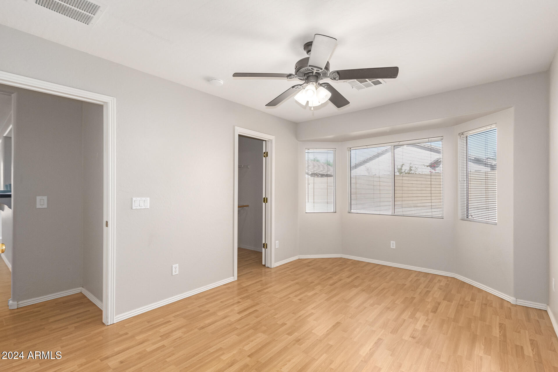 22762 W PAPAGO Street