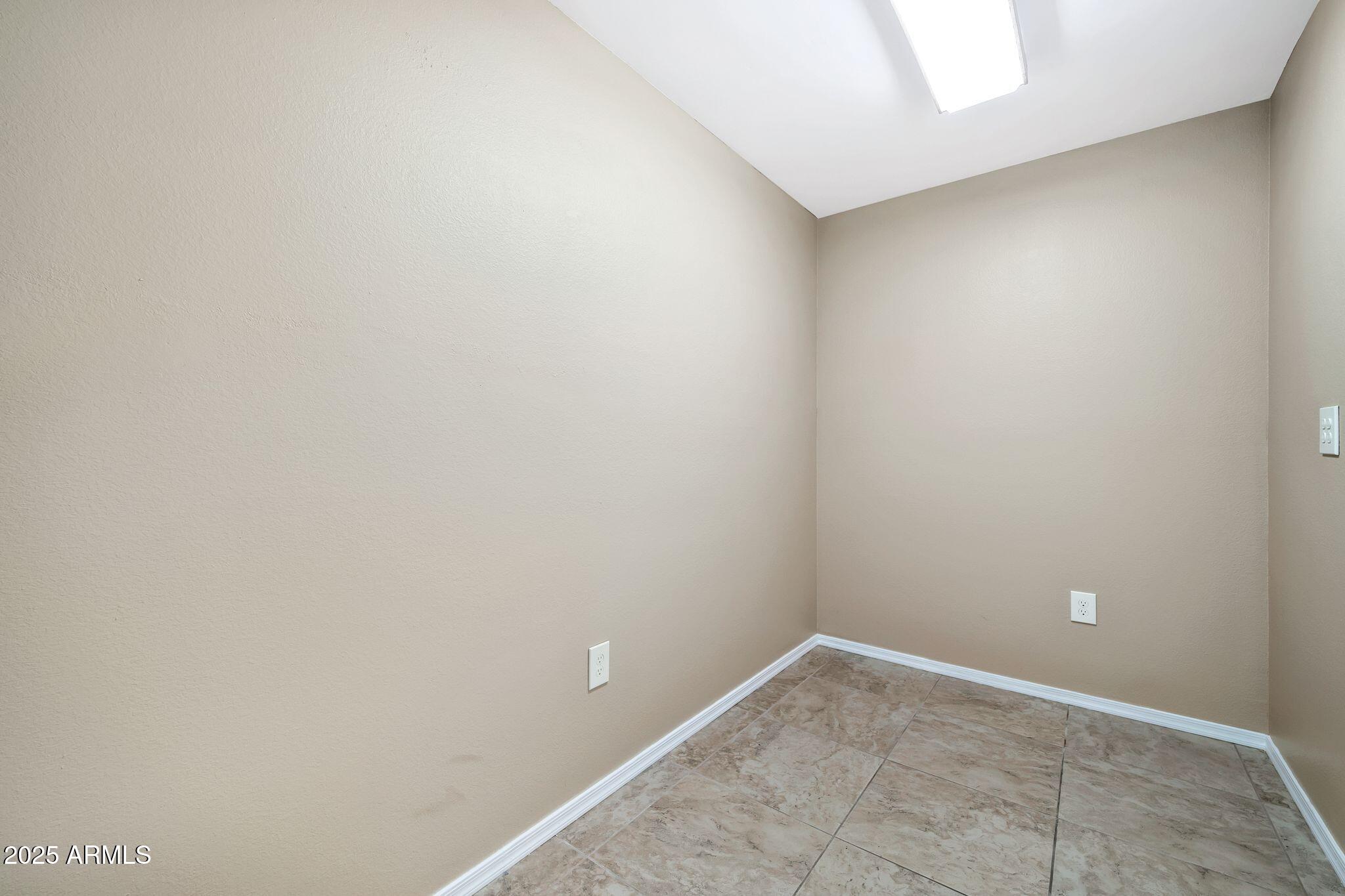 18022 N HYACINTH Drive