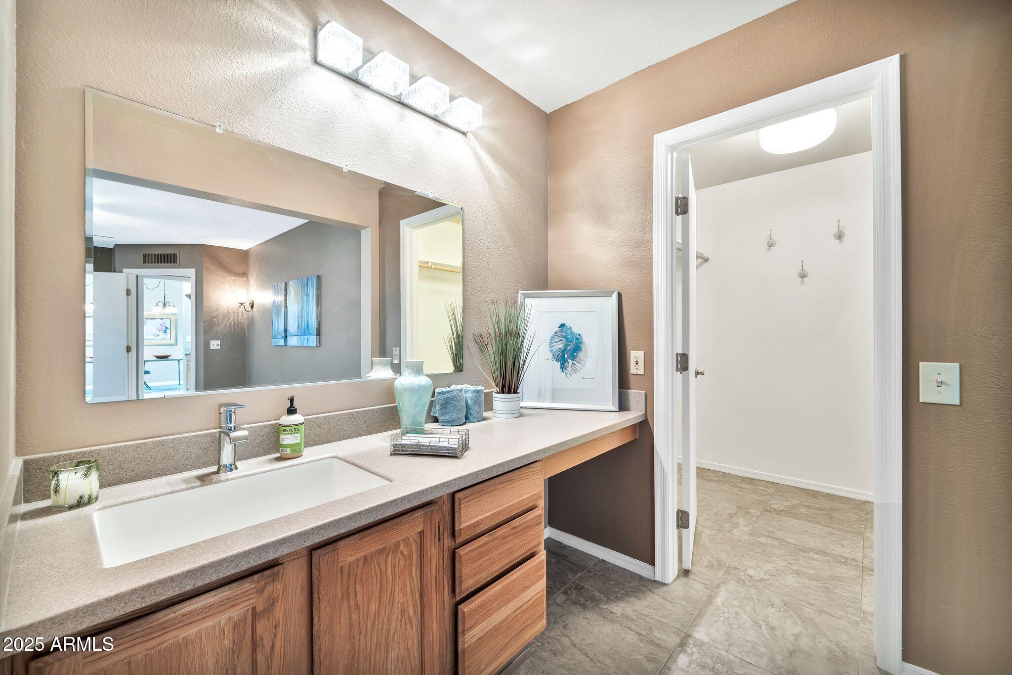 18022 N HYACINTH Drive