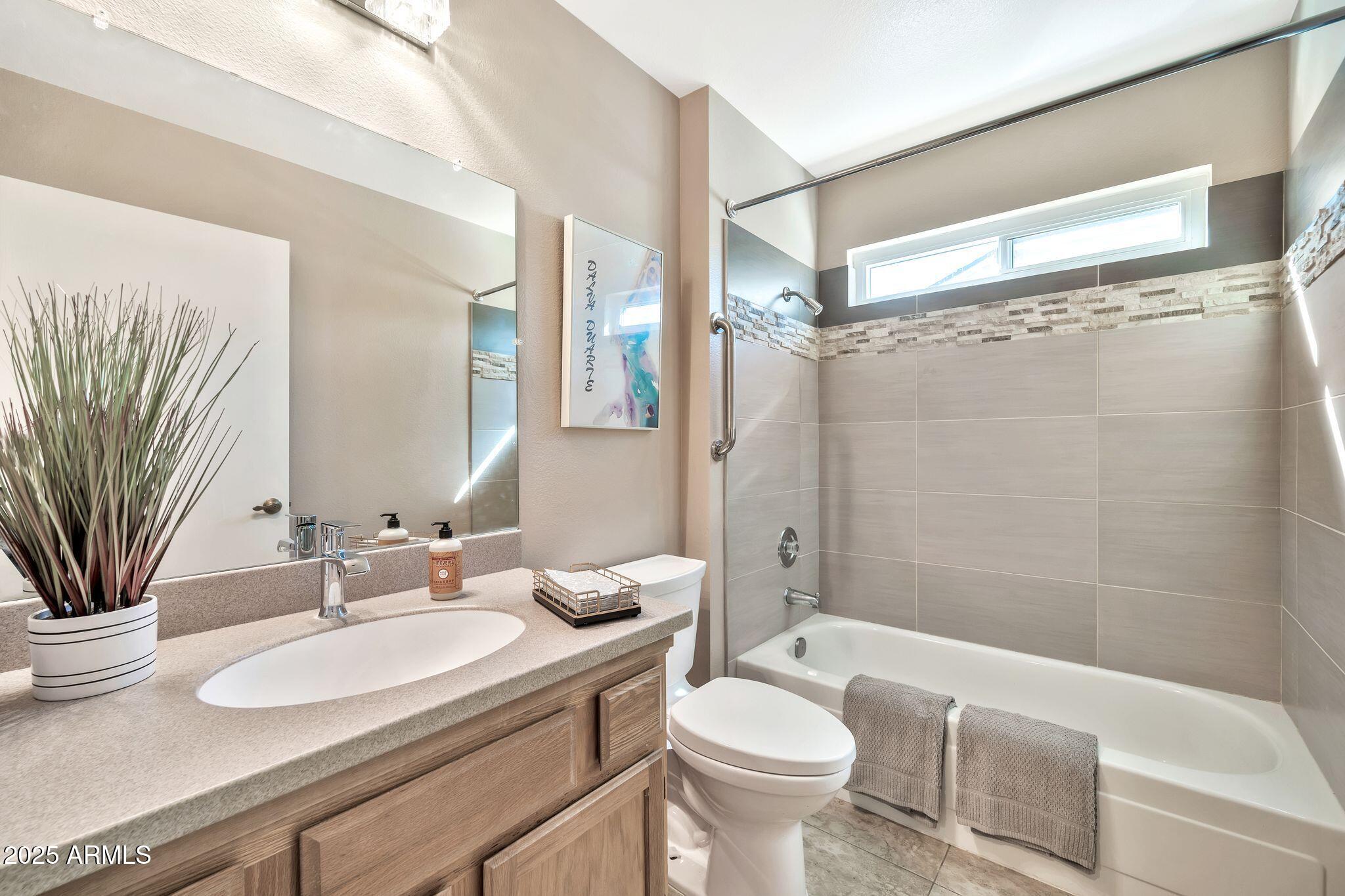 18022 N HYACINTH Drive