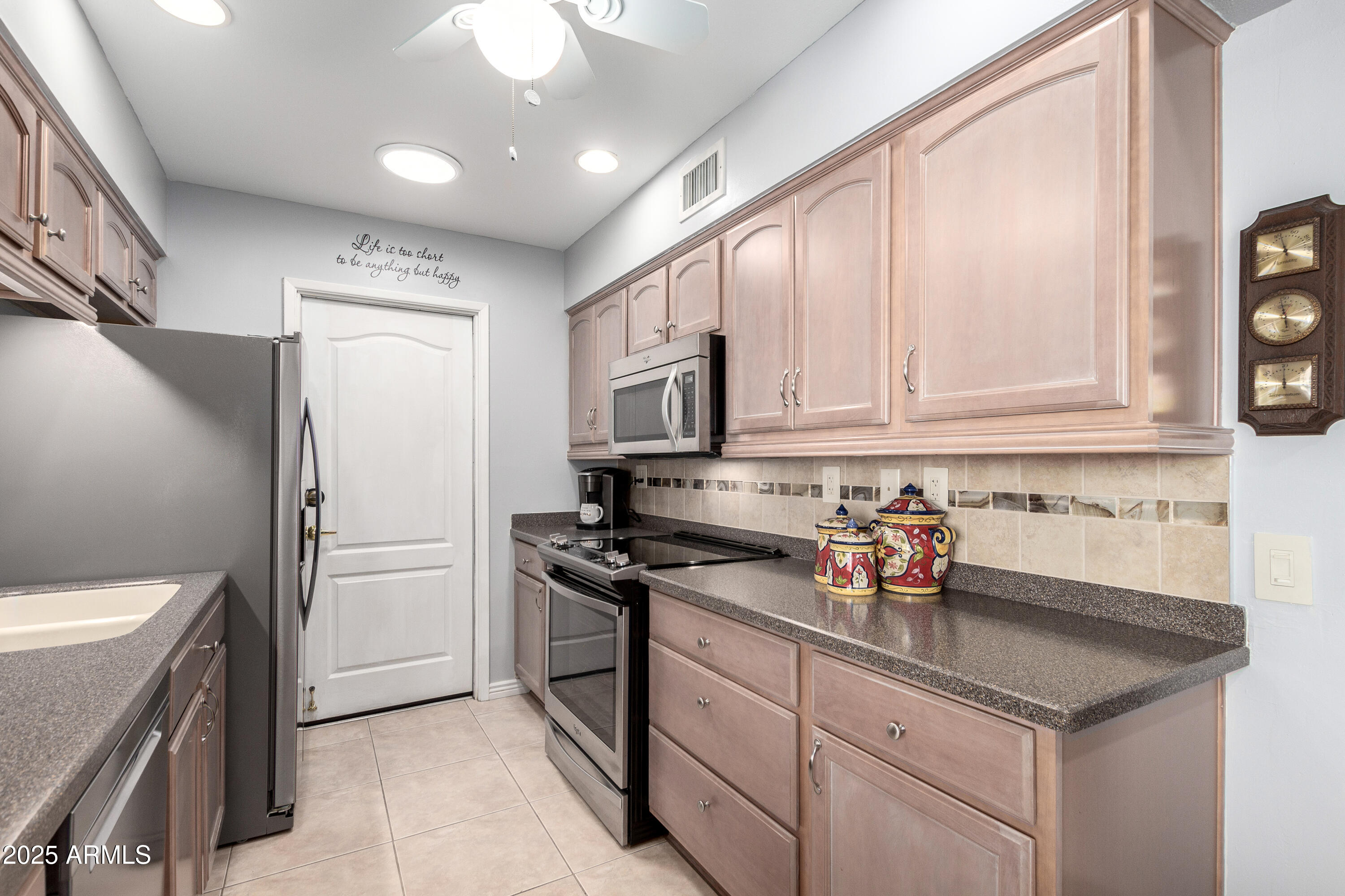 10511 W WHEATRIDGE Drive