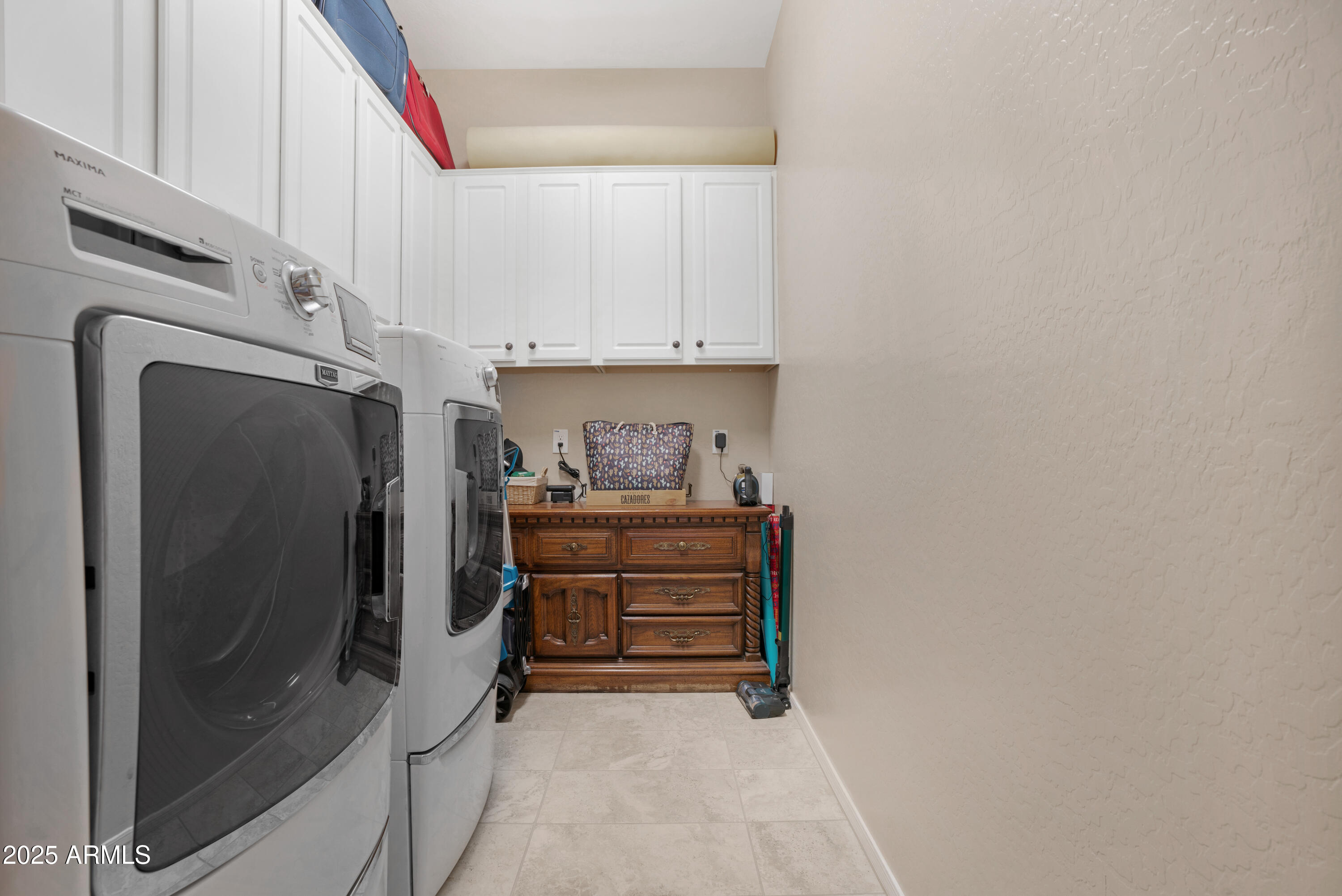 19712 N BRIDGE Court