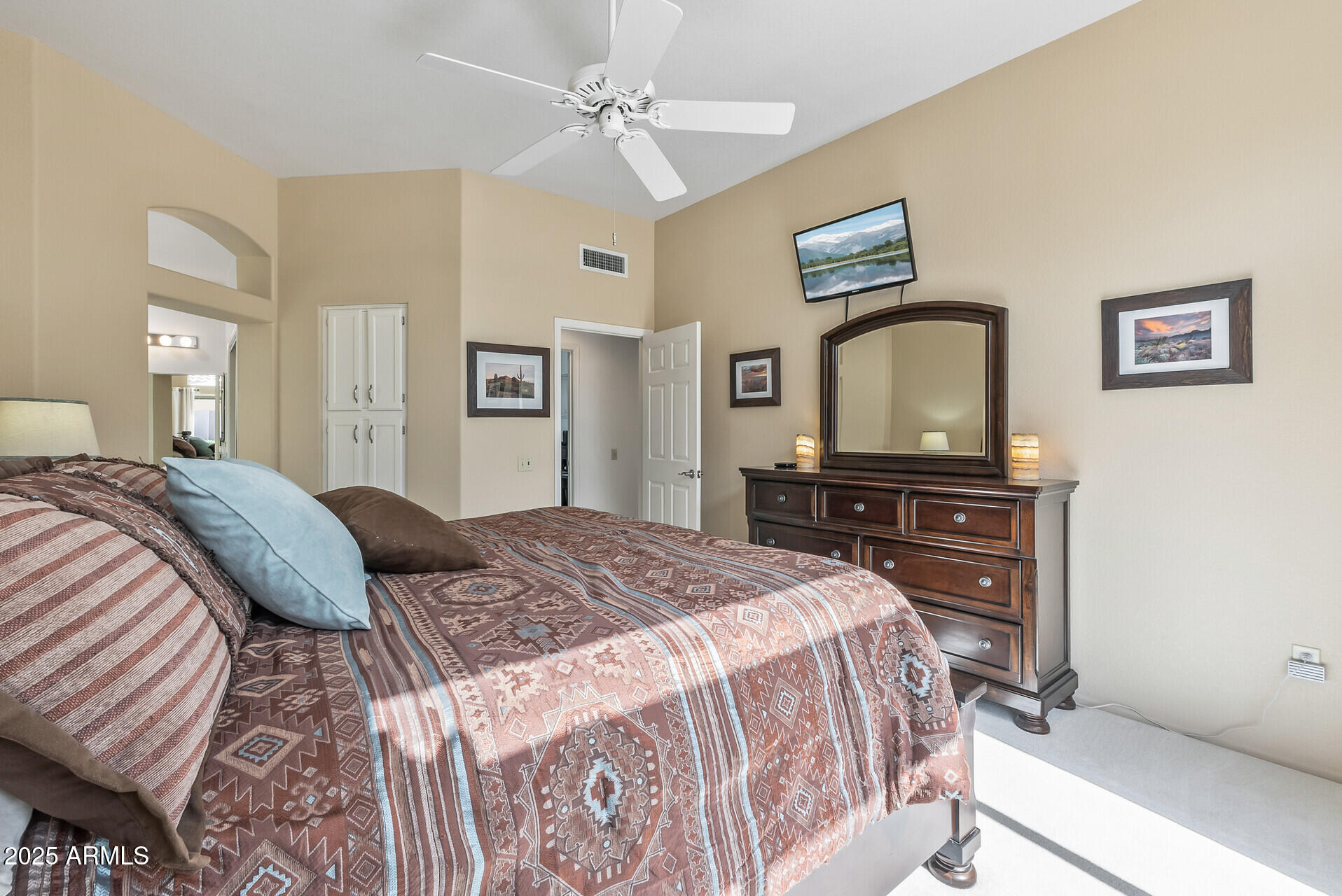 13441 W CARAWAY Drive