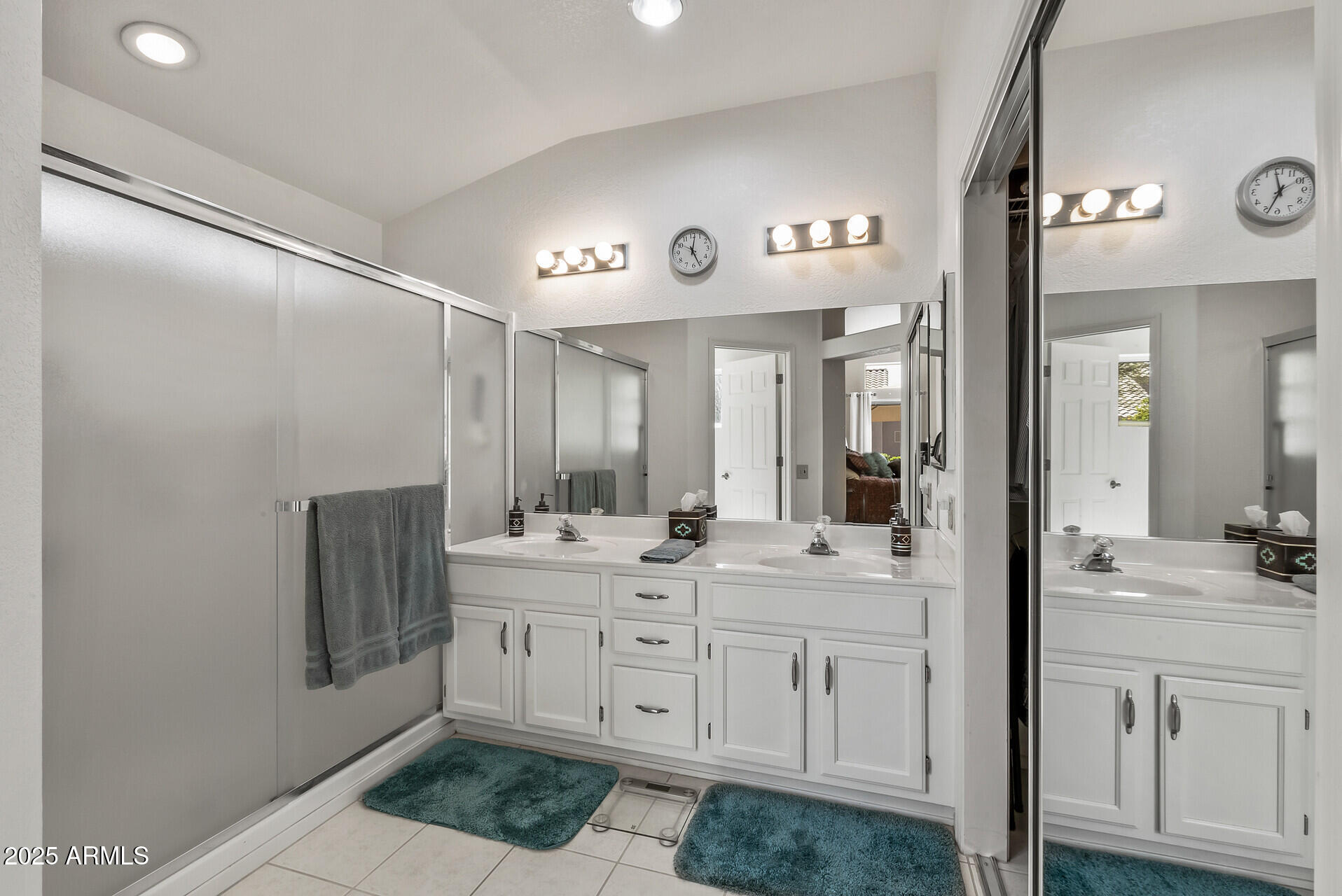 13441 W CARAWAY Drive