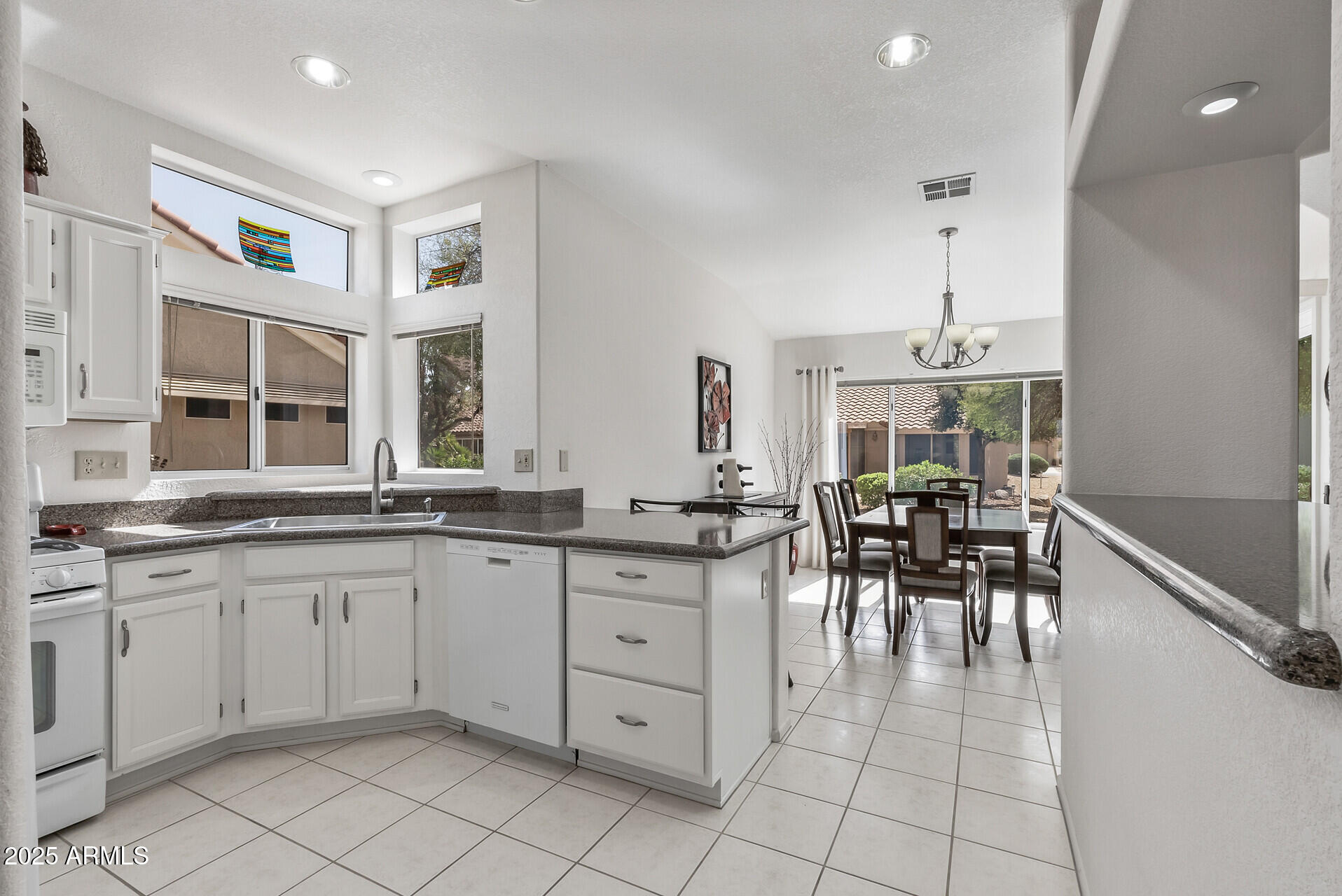 13441 W CARAWAY Drive