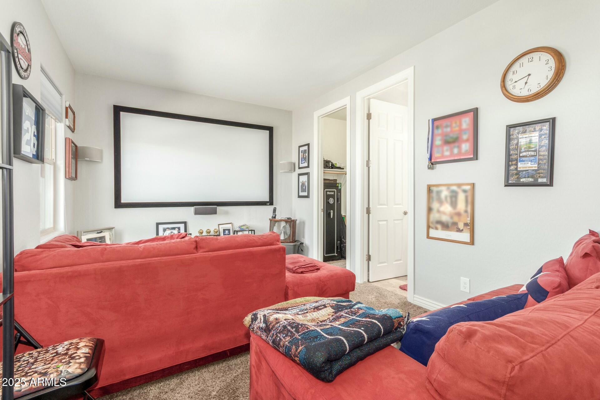 18483 W PARADISE Lane