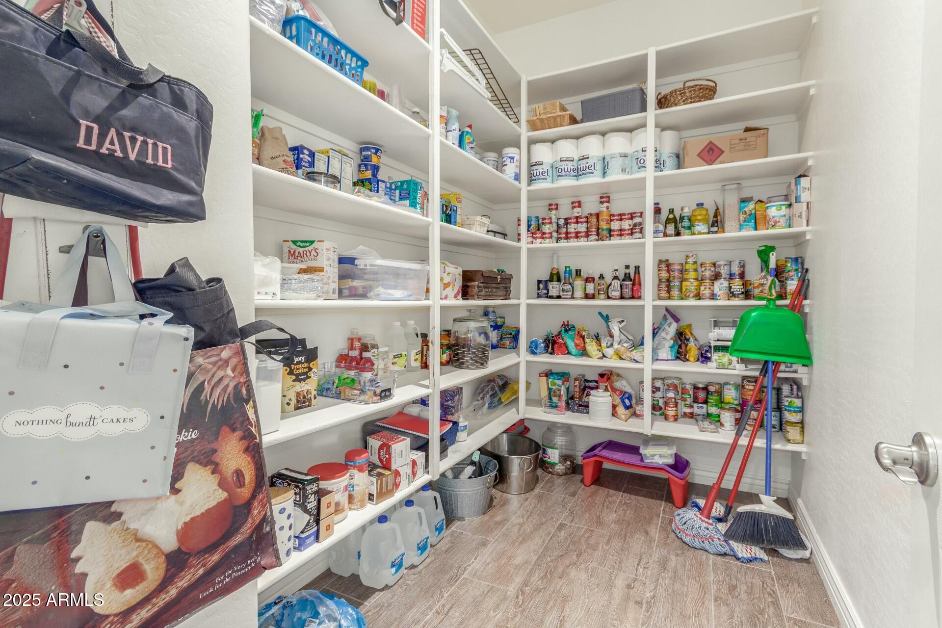 18483 W PARADISE Lane