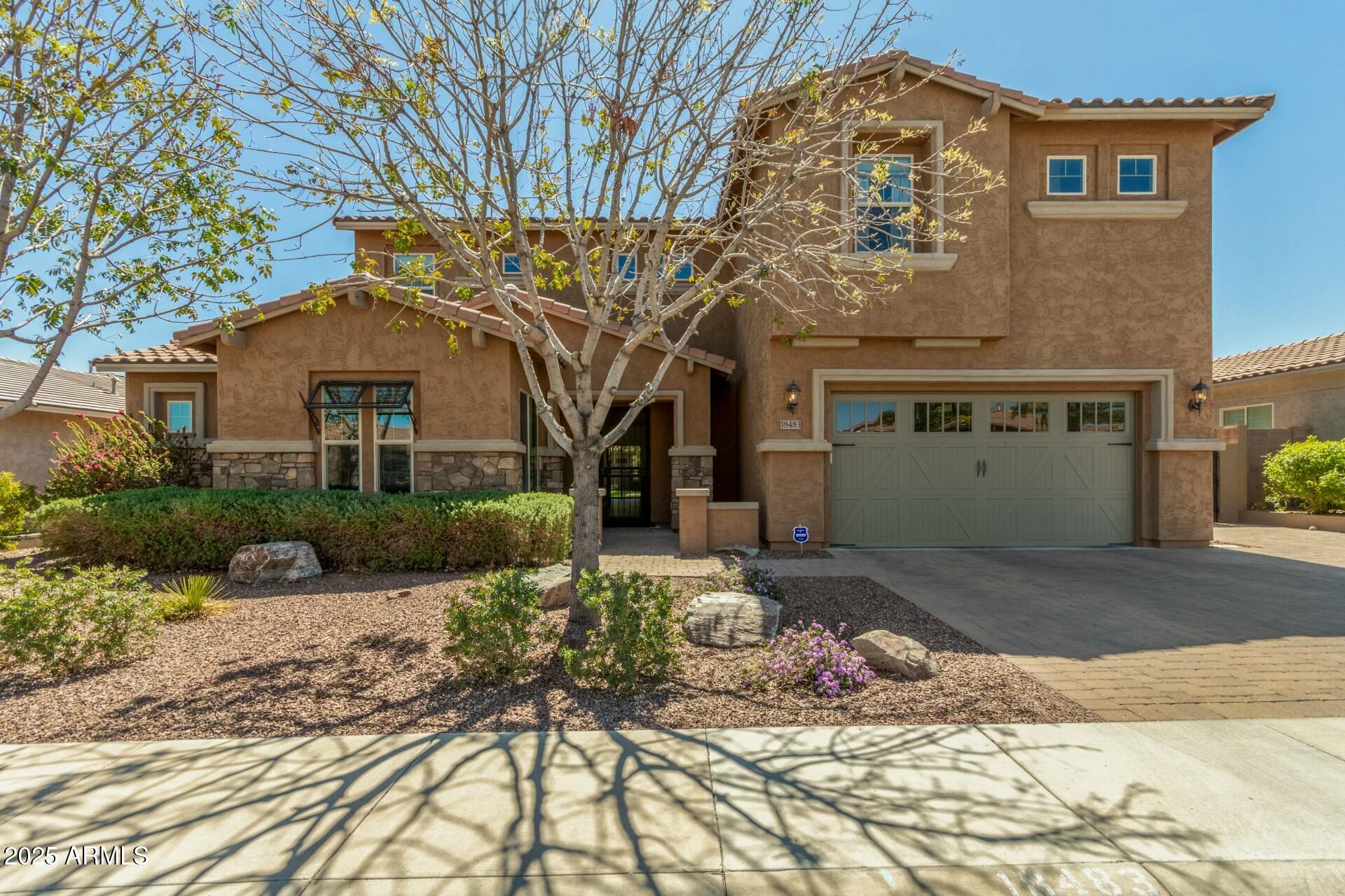 18483 W PARADISE Lane