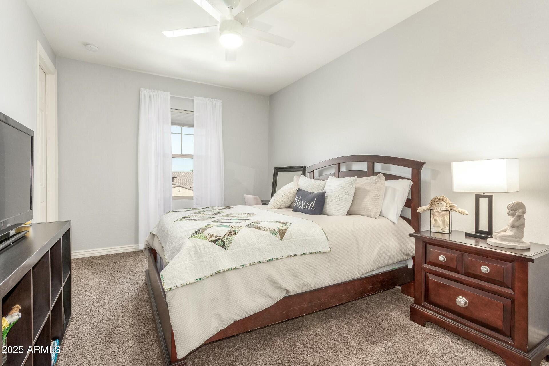 18483 W PARADISE Lane