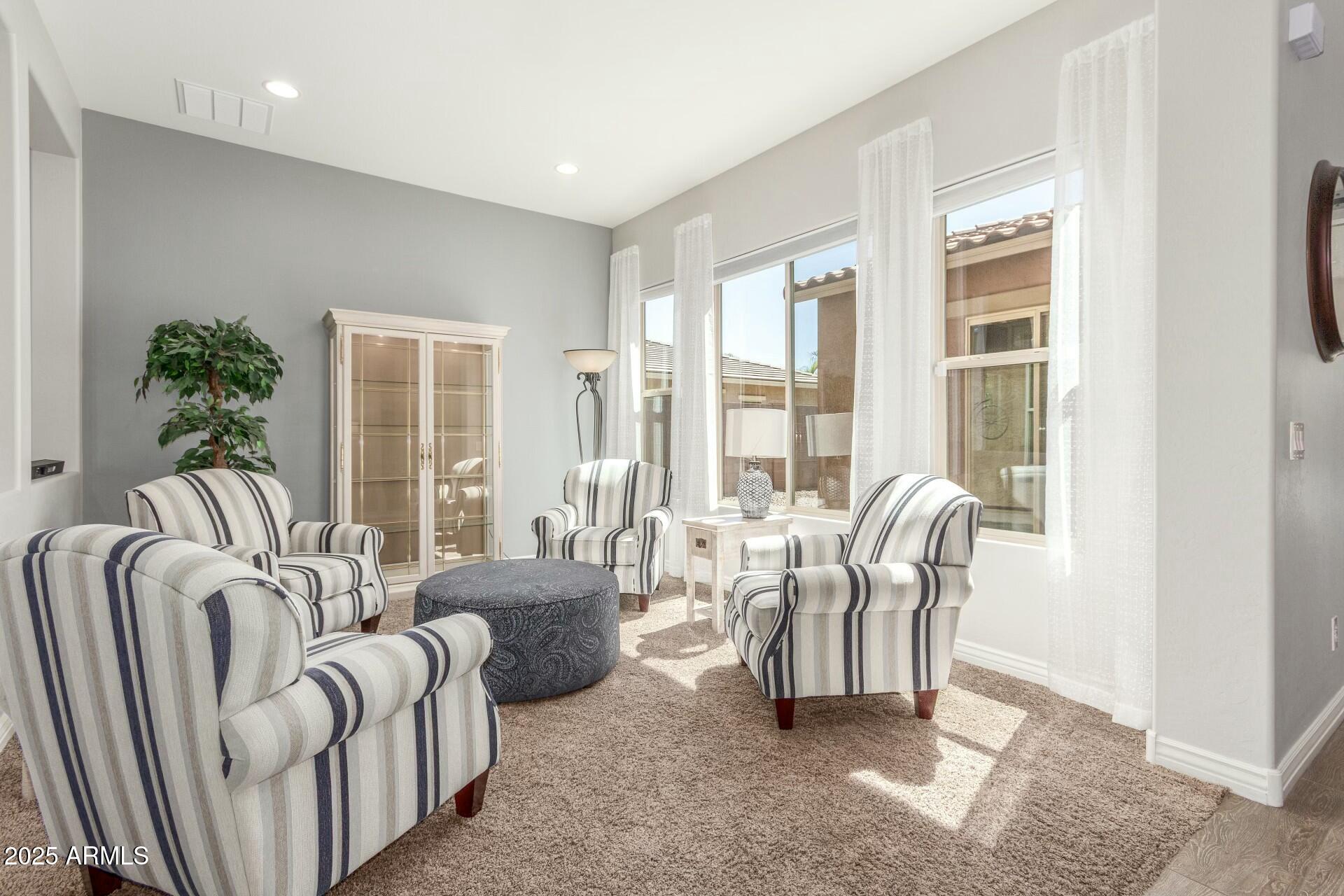 18483 W PARADISE Lane