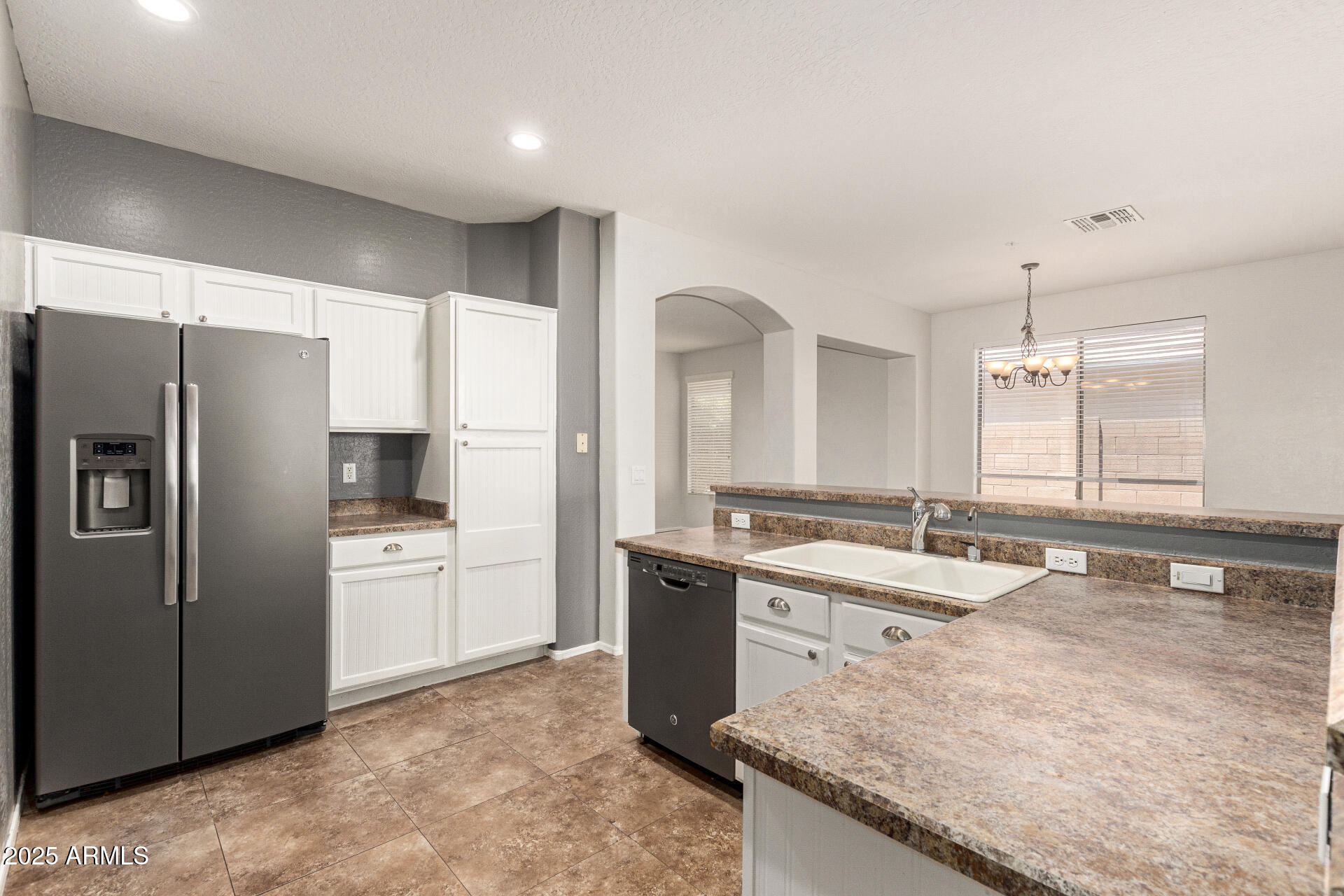 29919 N Little Leaf Drive