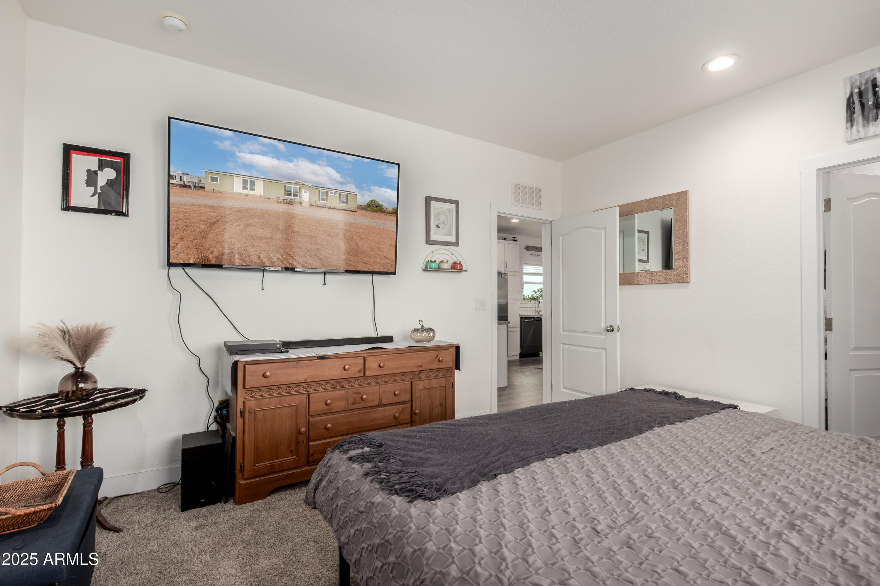 4039 N MOONDANCE Lane