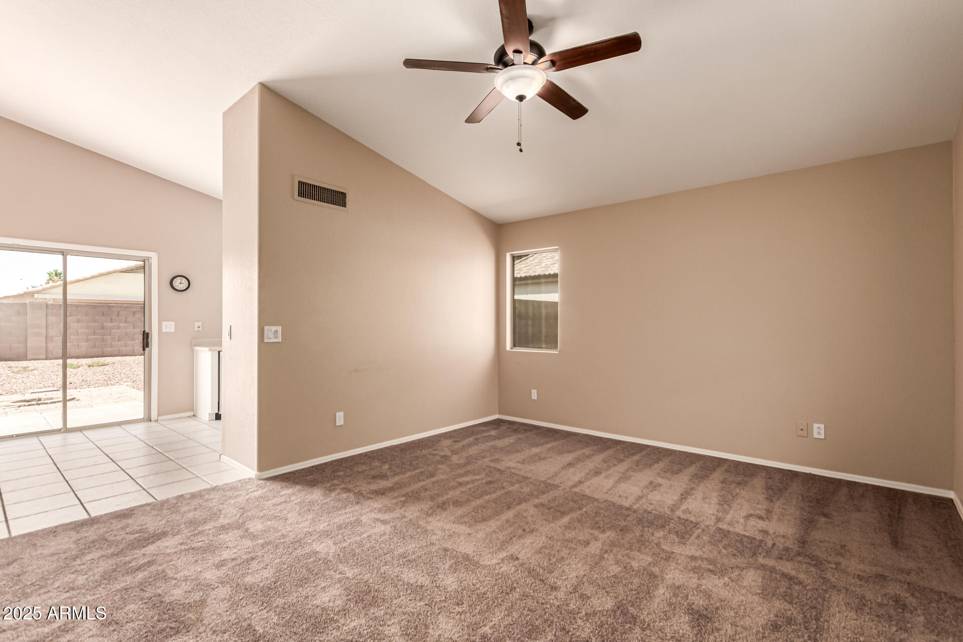 15116 W HONEYSUCKLE Lane