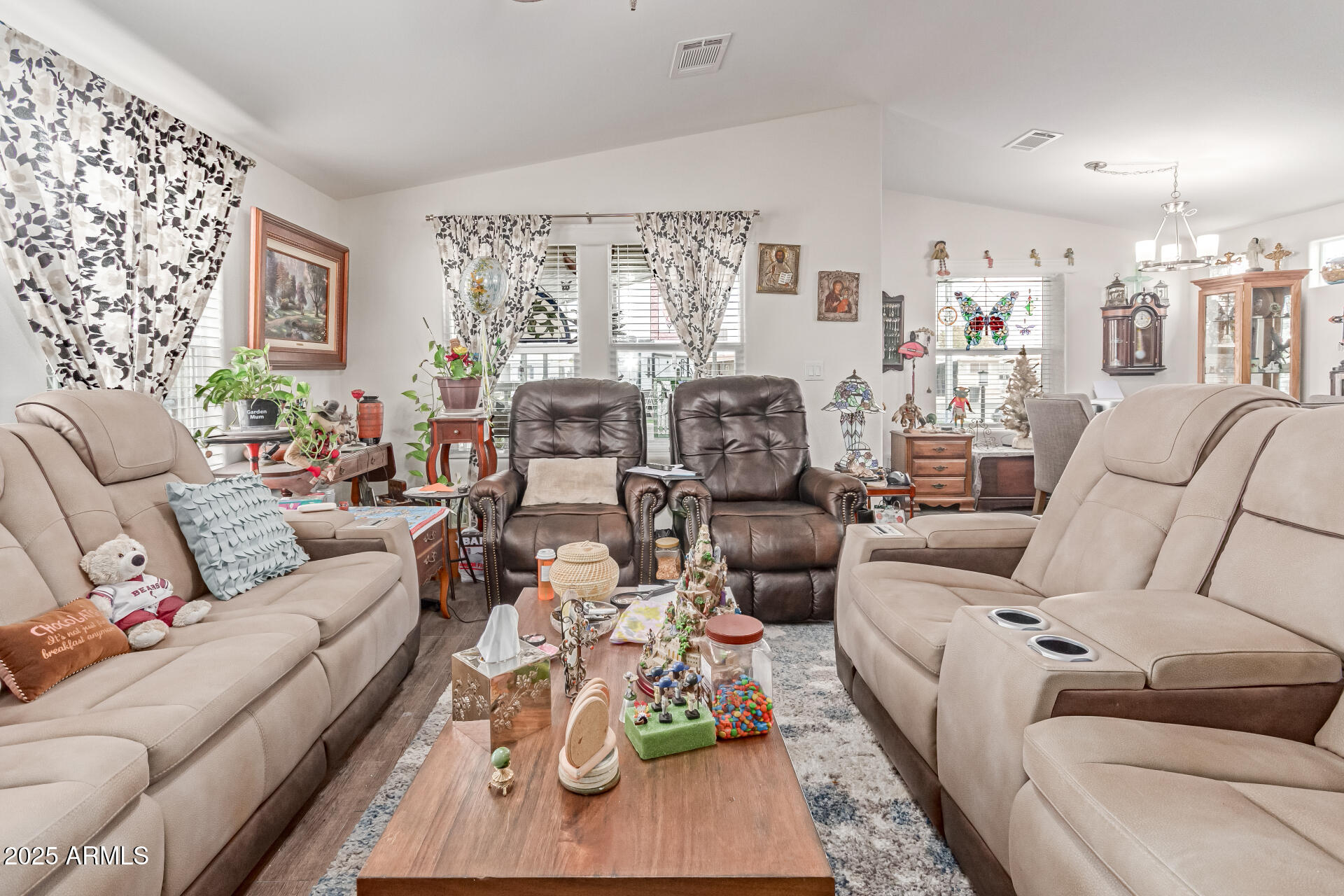 10810 N 91st Avenue, 123
