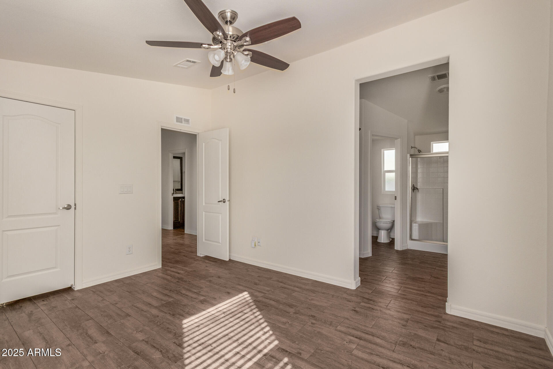 10810 N 91st Avenue, 123