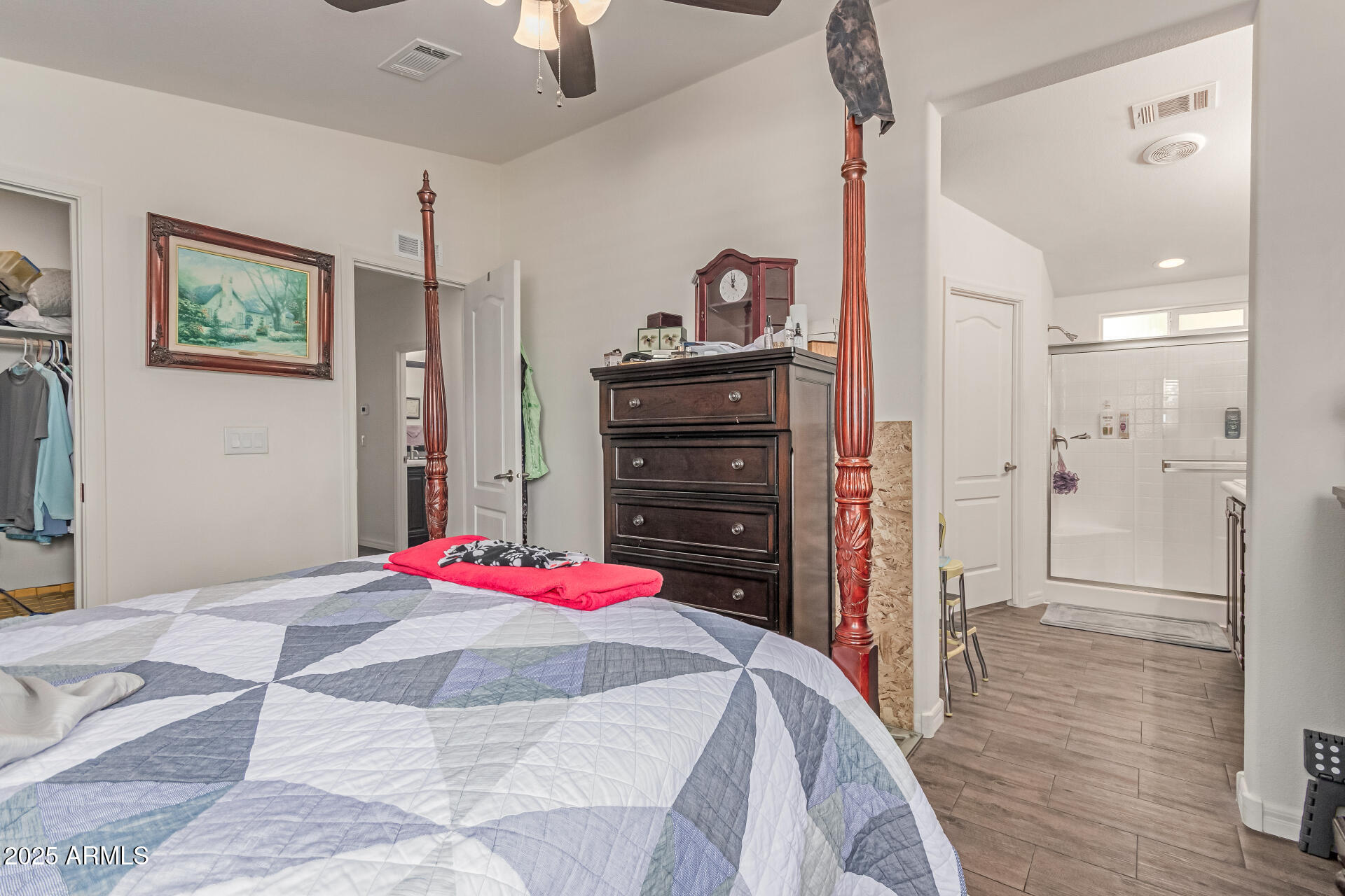 10810 N 91st Avenue, 123