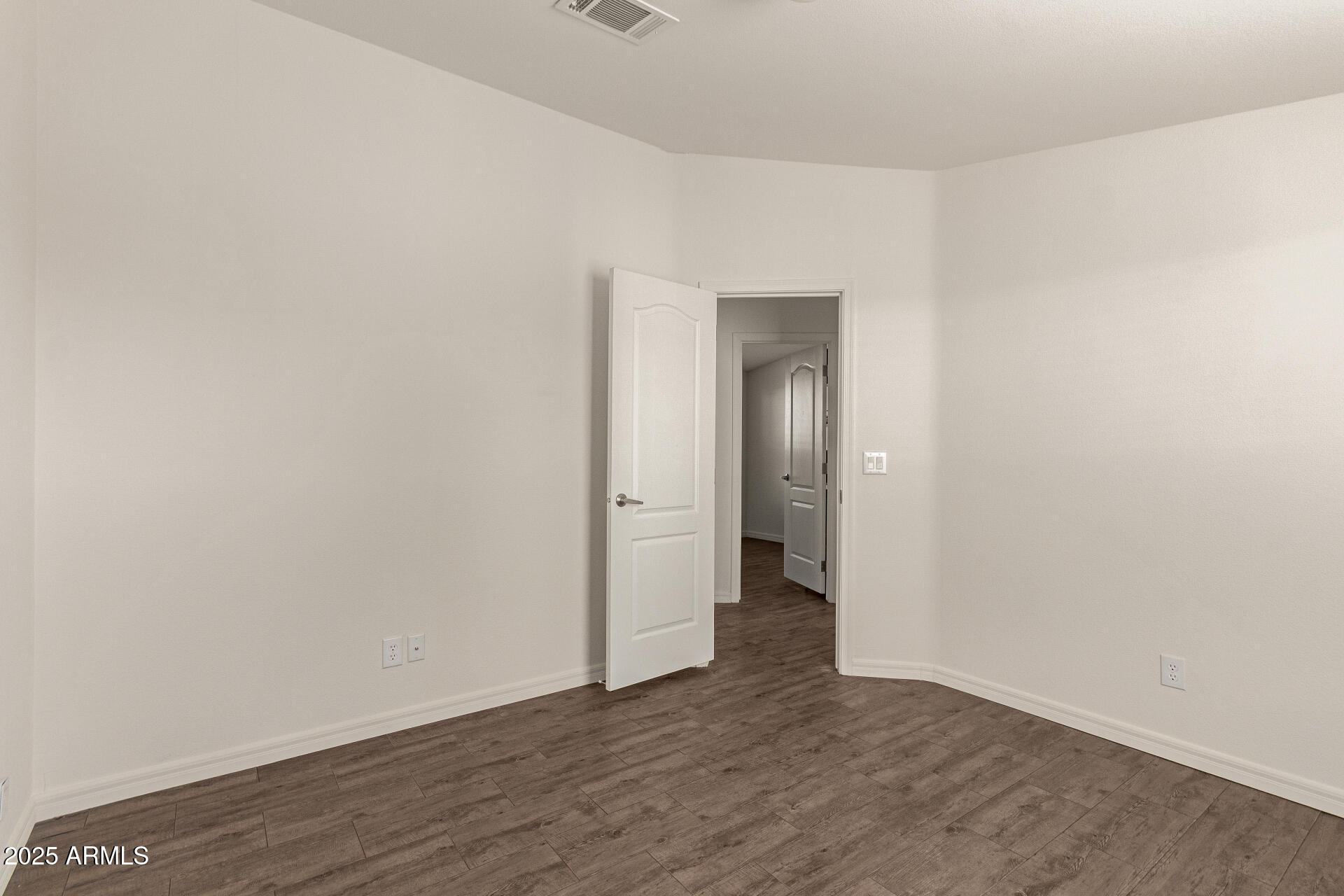 10810 N 91st Avenue, 123