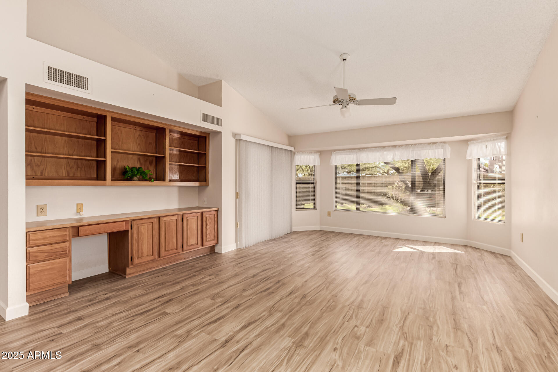 19403 N TRAIL RIDGE Drive