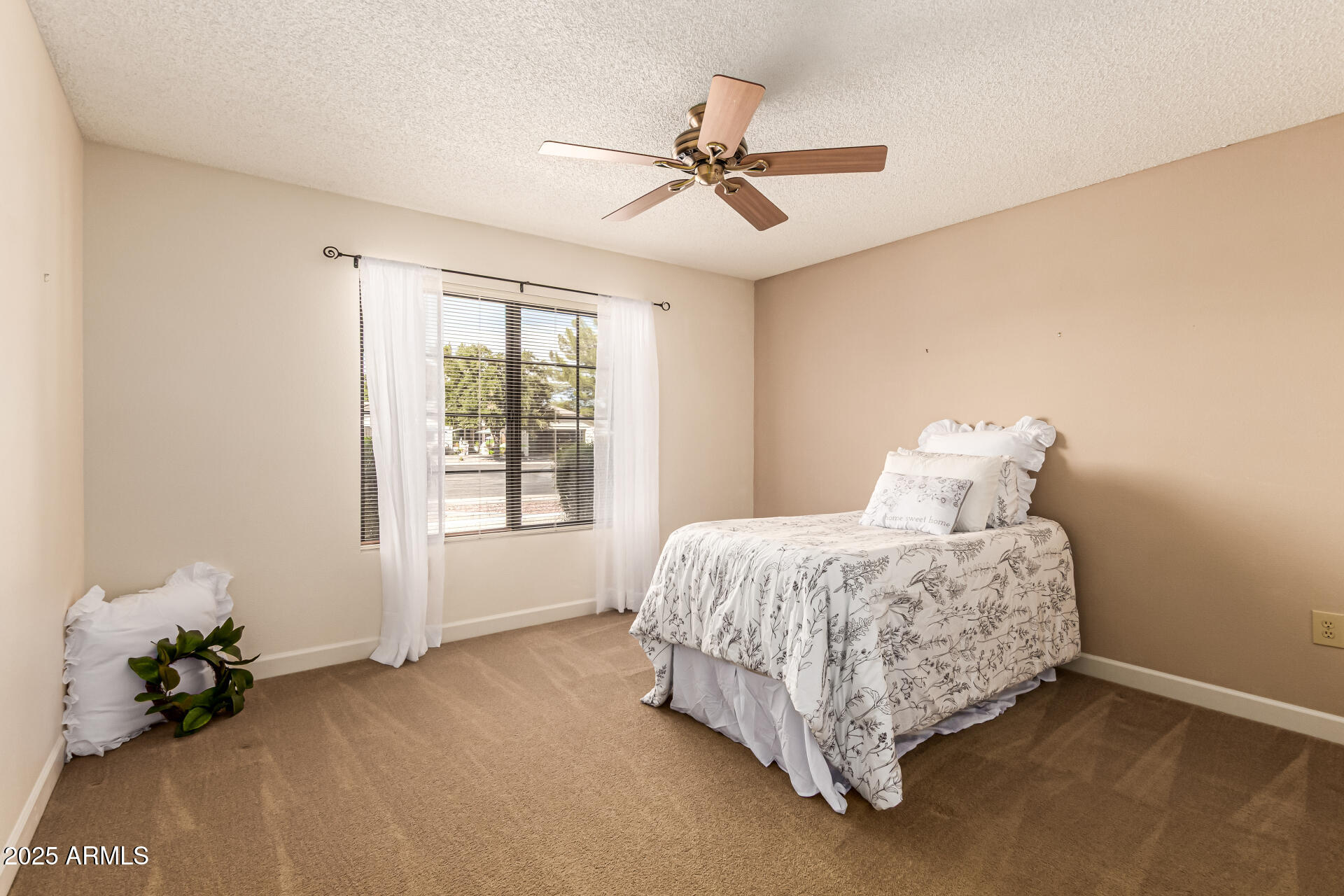 19403 N TRAIL RIDGE Drive