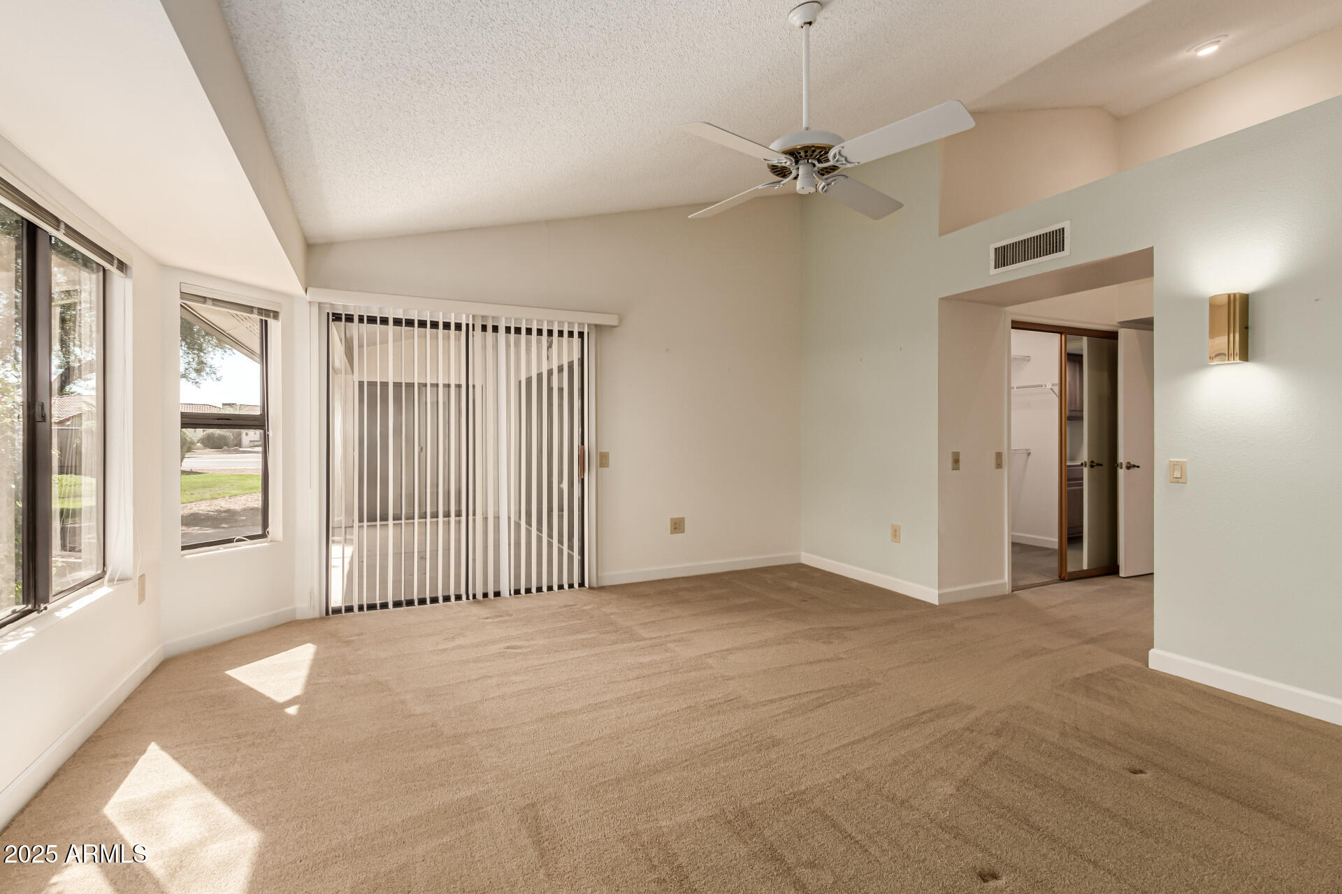 19403 N TRAIL RIDGE Drive