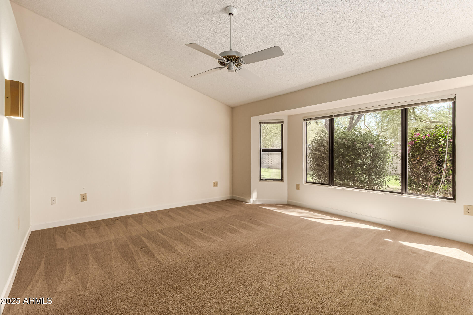 19403 N TRAIL RIDGE Drive