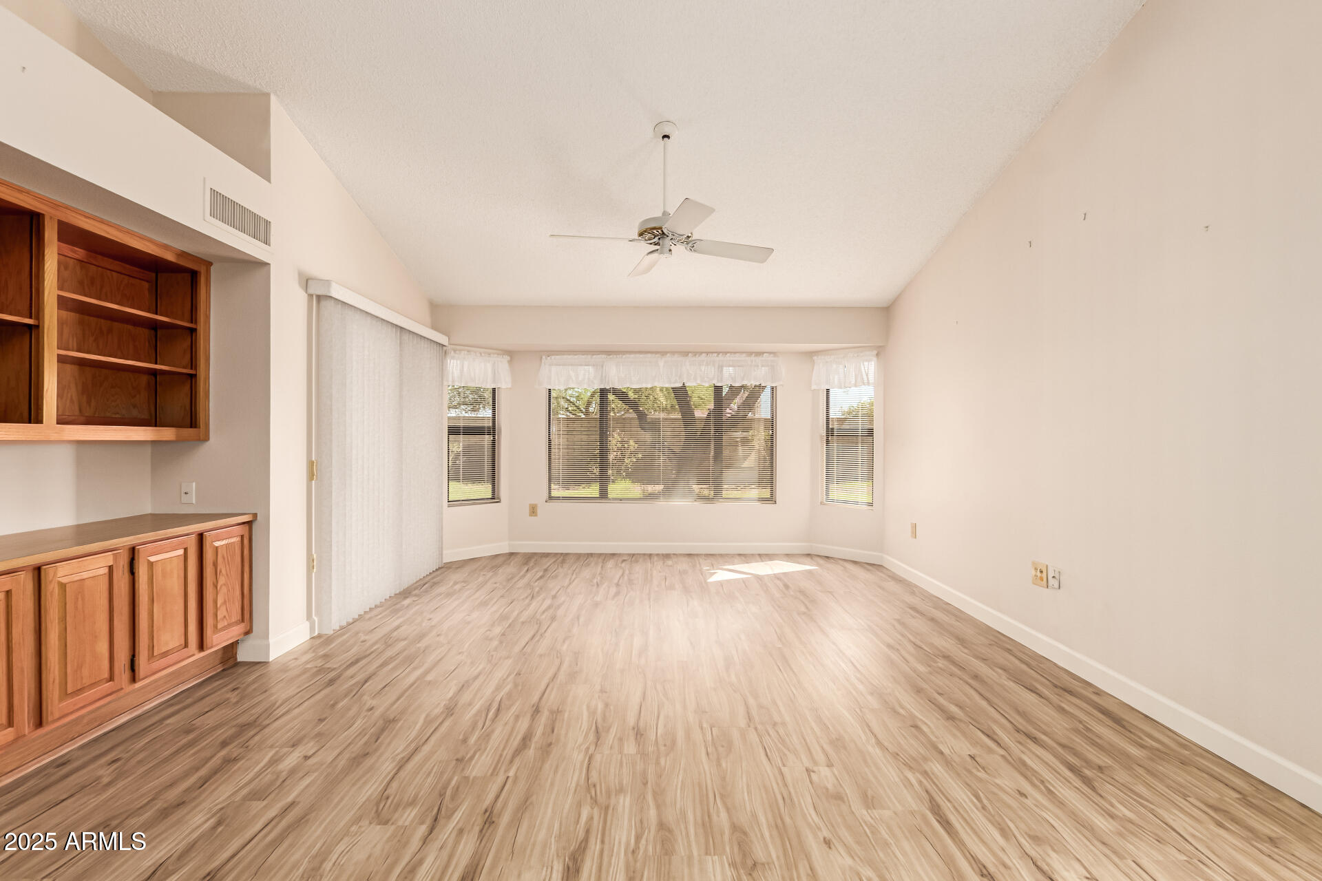 19403 N TRAIL RIDGE Drive