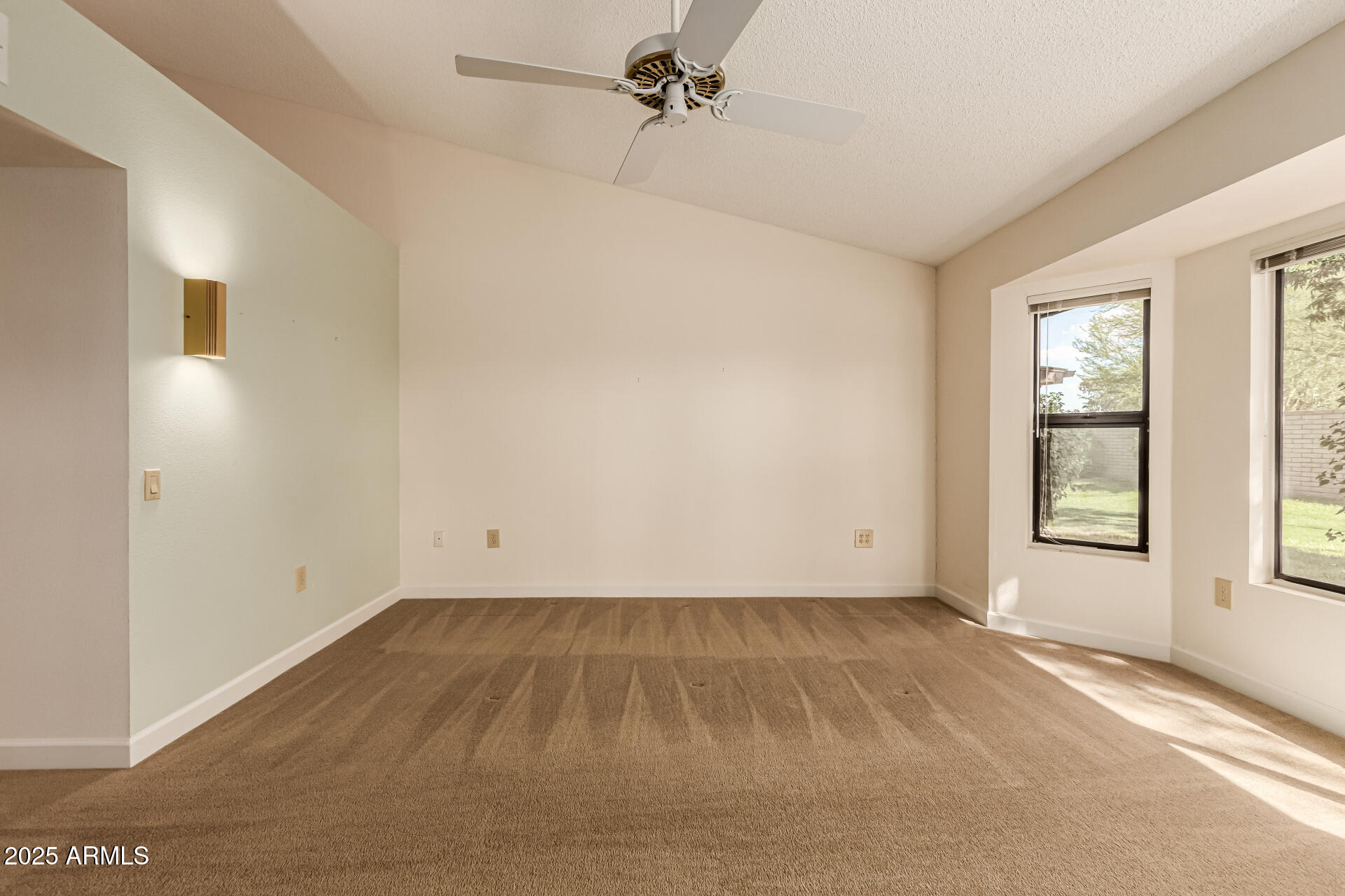 19403 N TRAIL RIDGE Drive