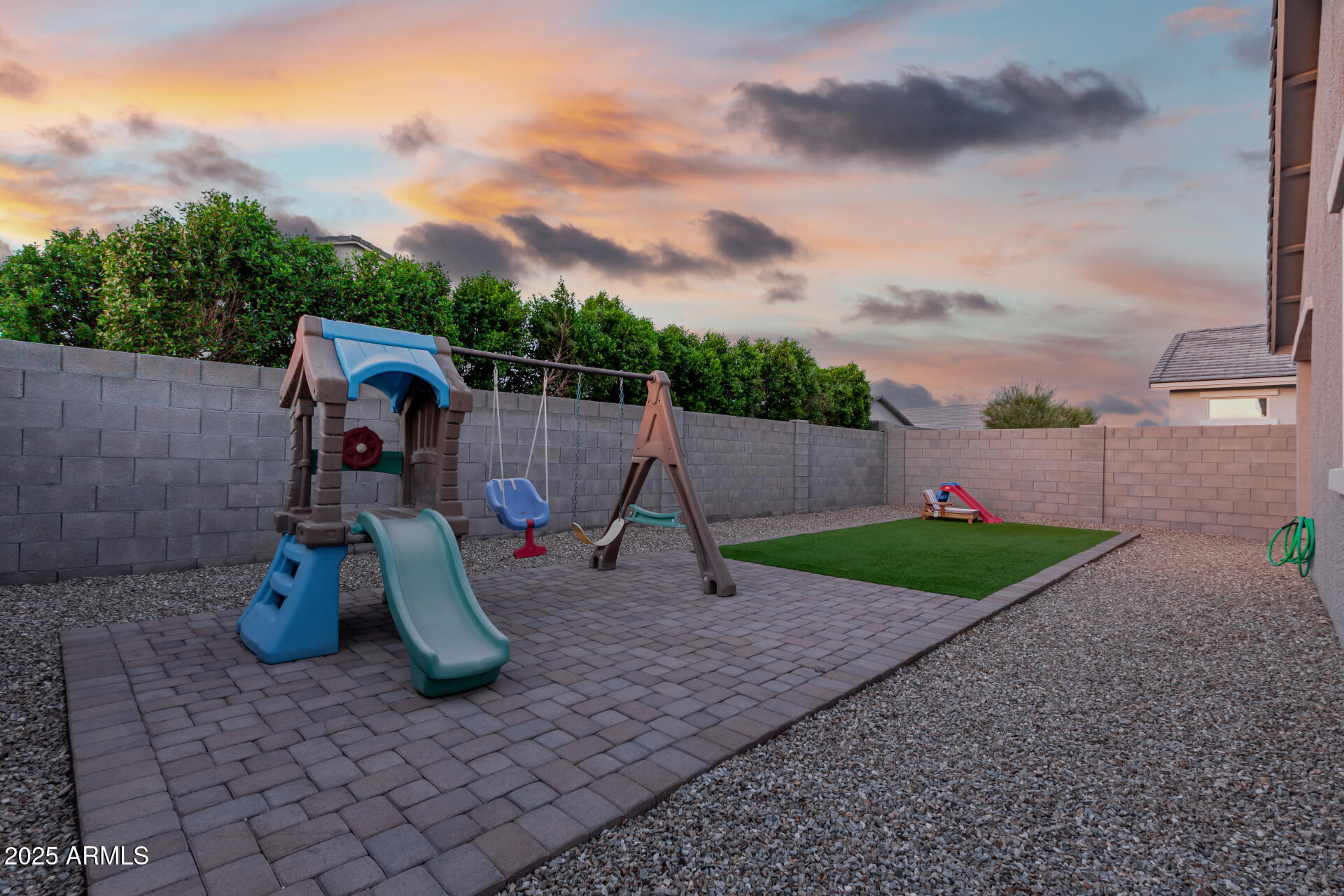 17872 W COUNTRY CLUB Terrace