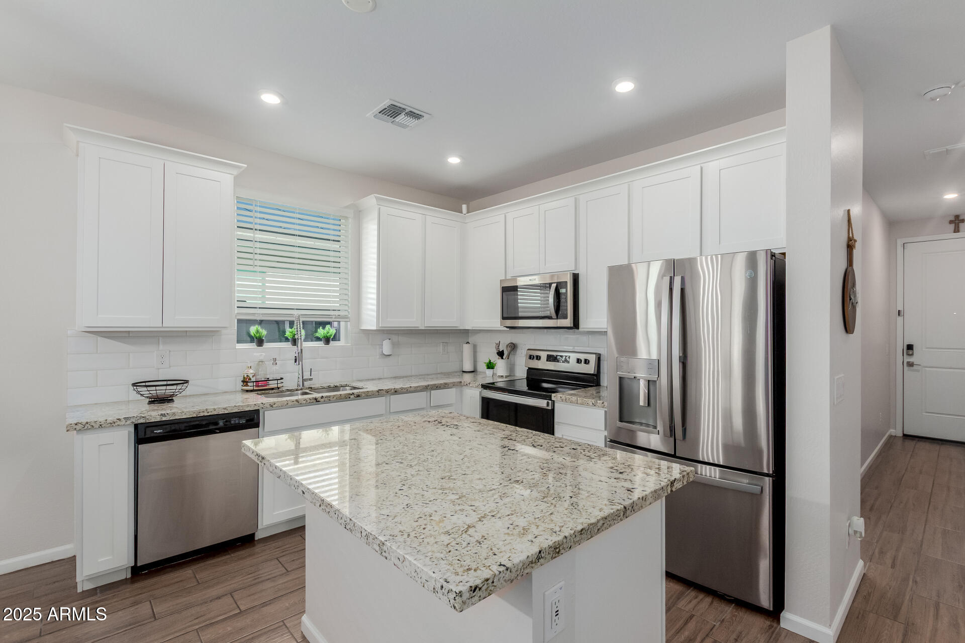 17872 W COUNTRY CLUB Terrace