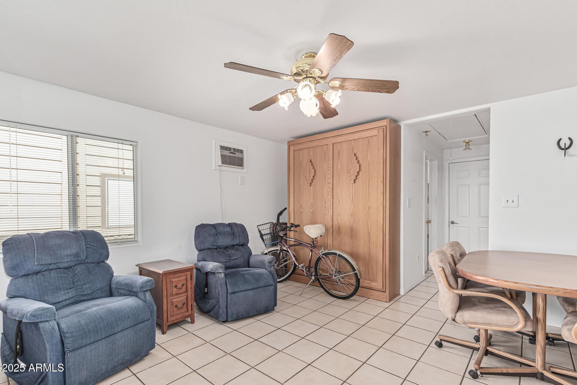 76 JACKNIFE Drive, 76, Apache Junction Unit: 76