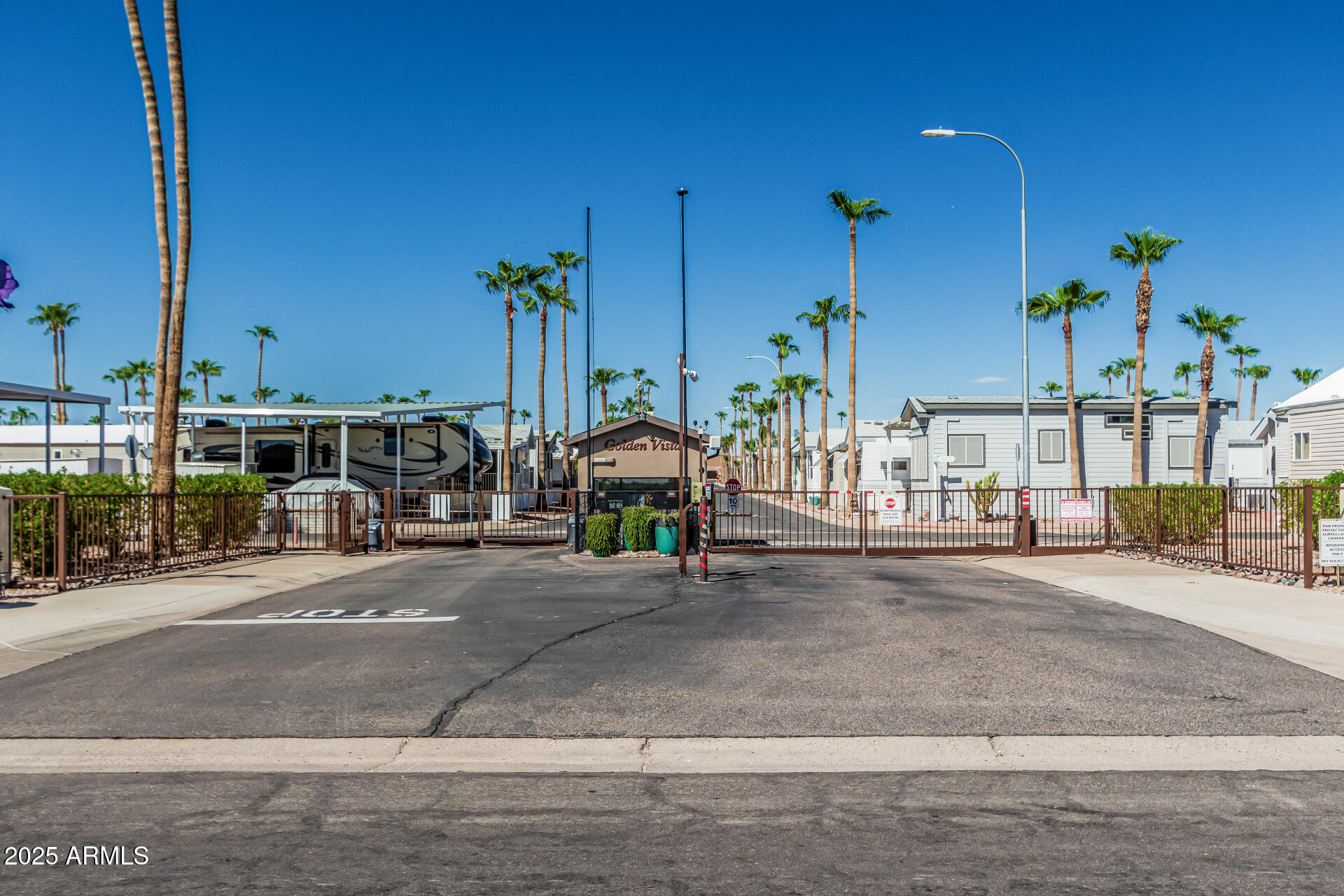 76 JACKNIFE Drive, 76, Apache Junction Unit: 76