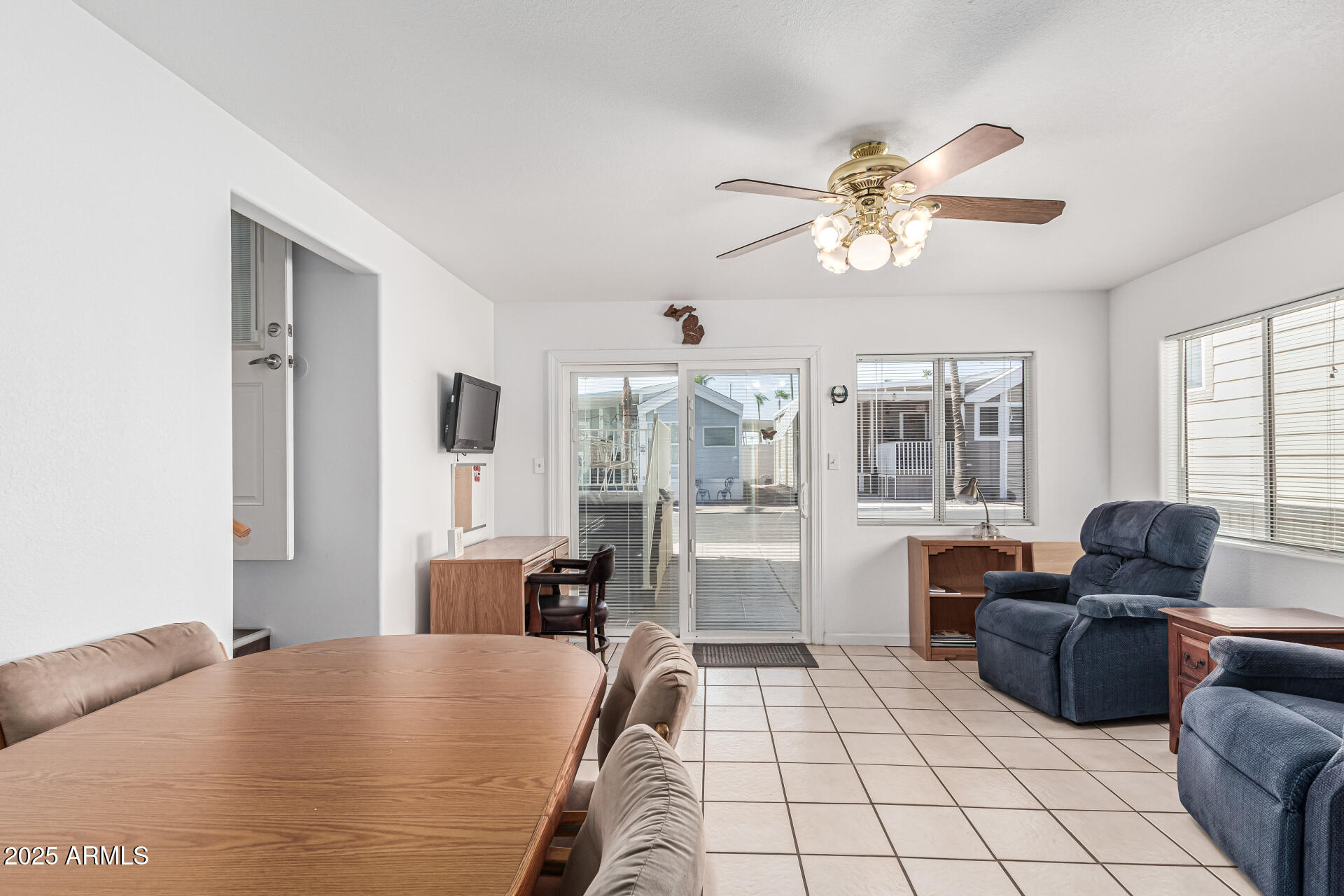 76 JACKNIFE Drive, 76, Apache Junction Unit: 76