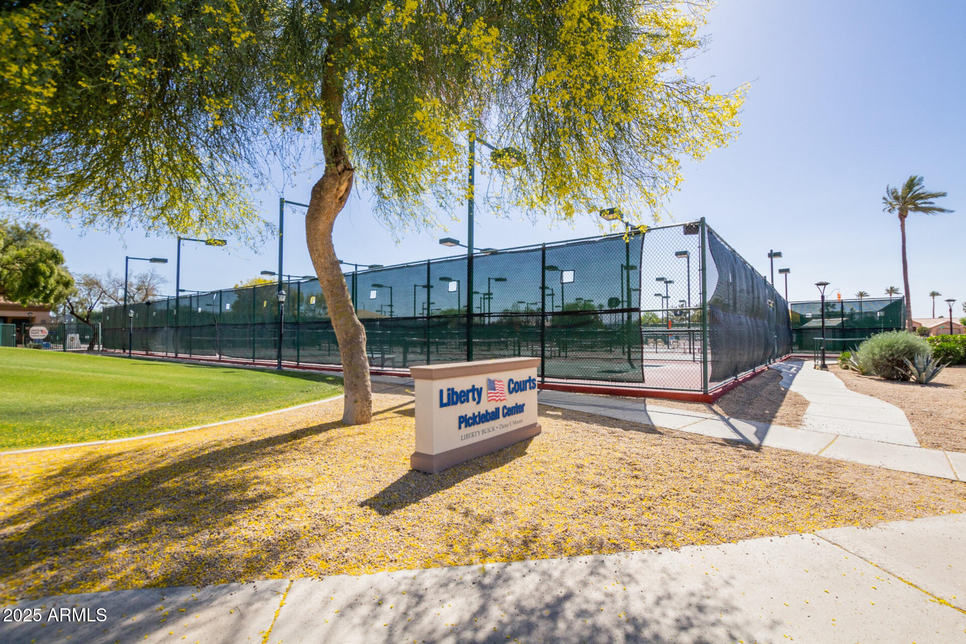 16132 W SENTINEL Drive