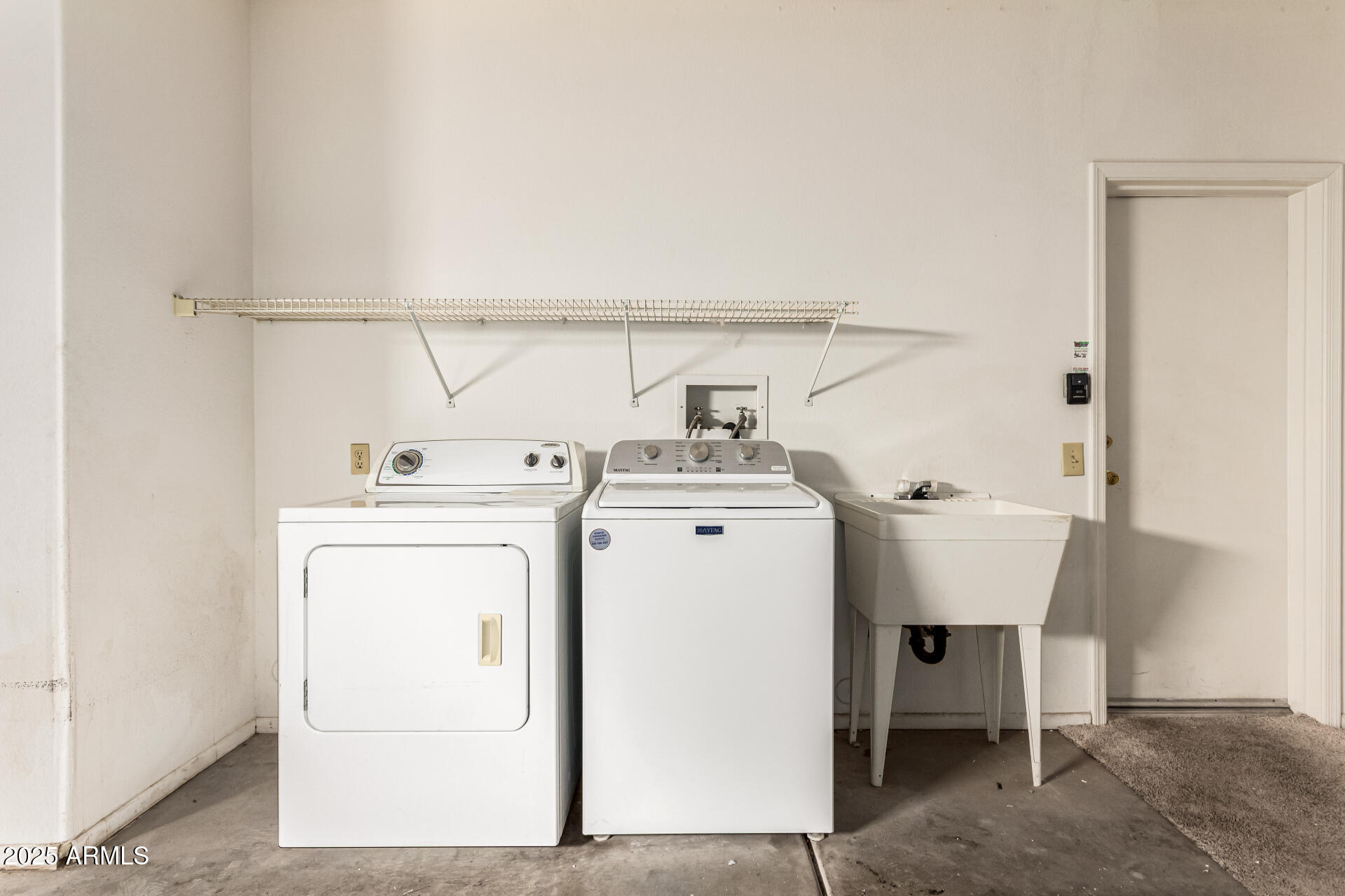 16132 W SENTINEL Drive