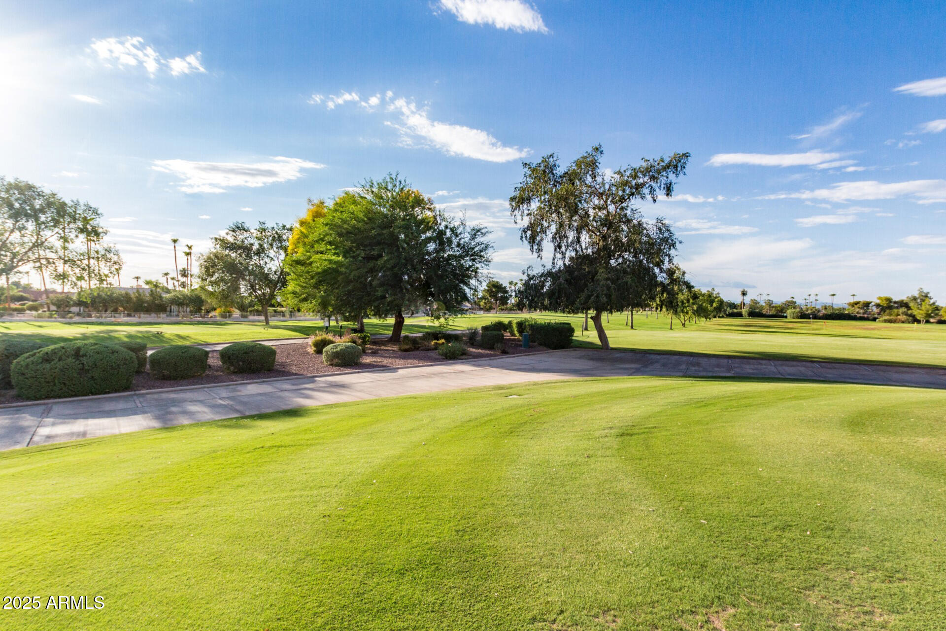 16132 W SENTINEL Drive